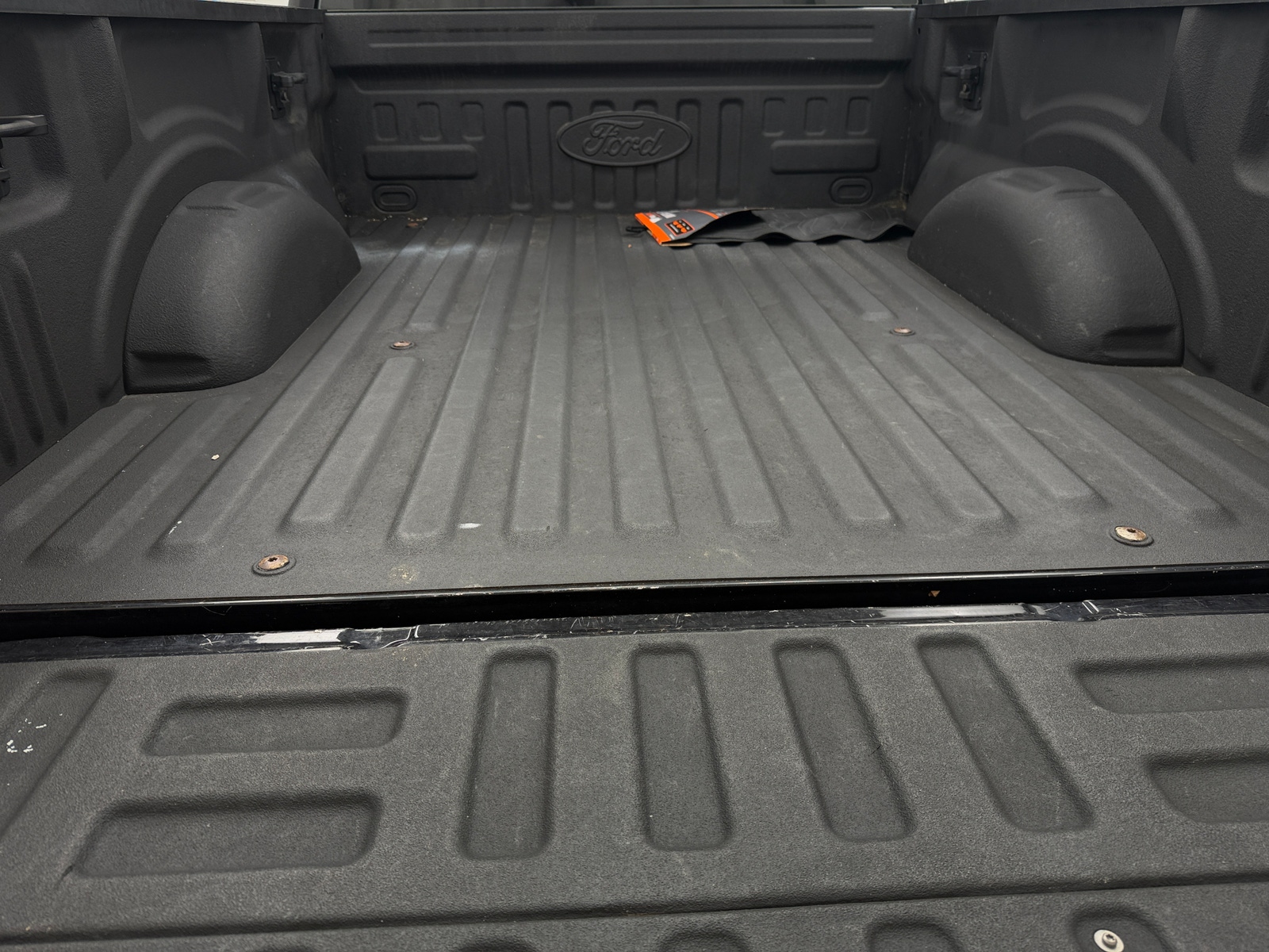 Thumbnail: 2019 Ford Econoline - 7