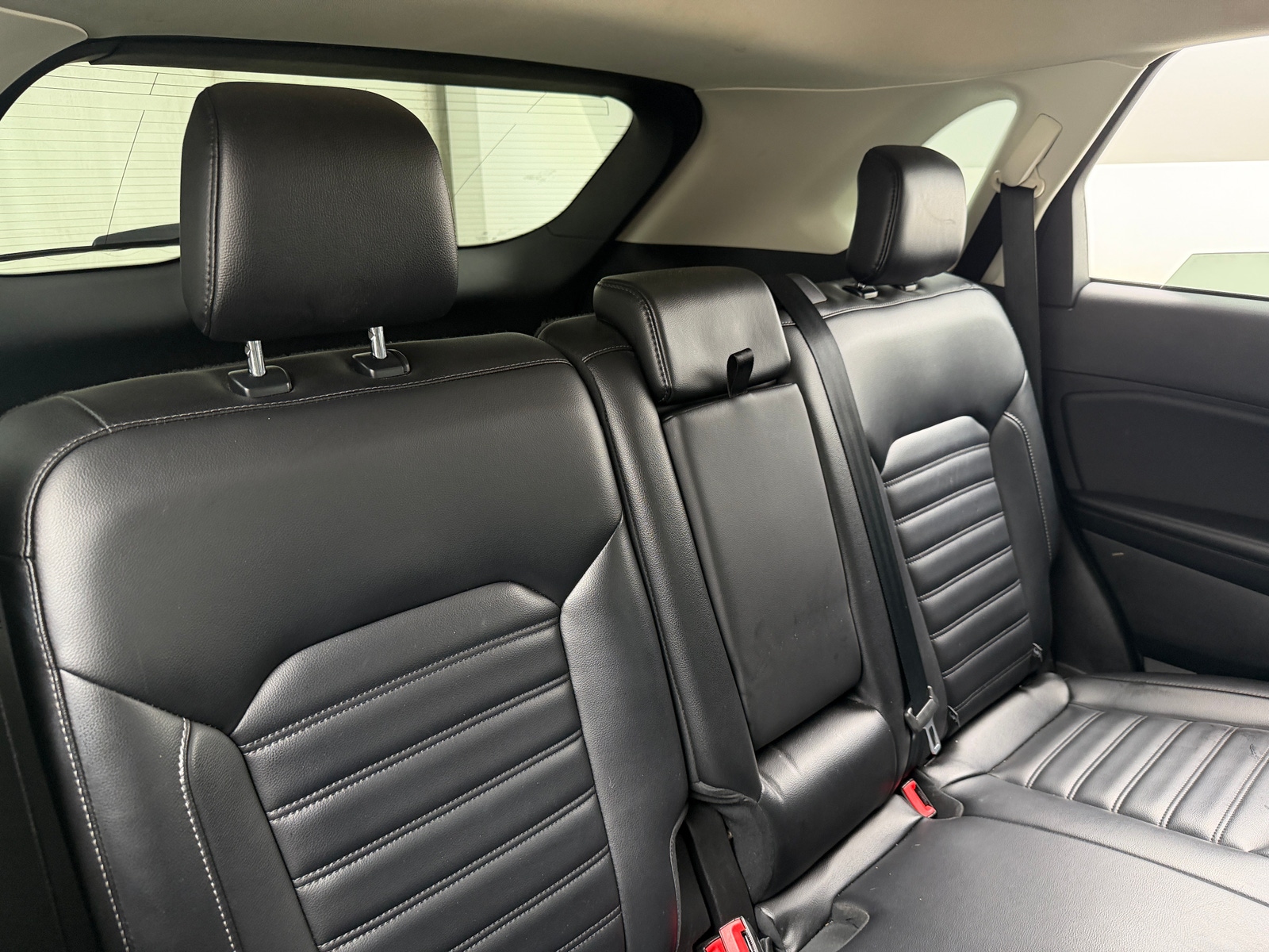 Thumbnail: 2023 Ford Edge - 5