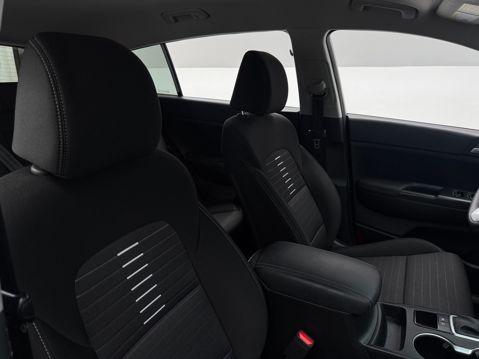 Thumbnail: 2022 Kia Sportage - 2