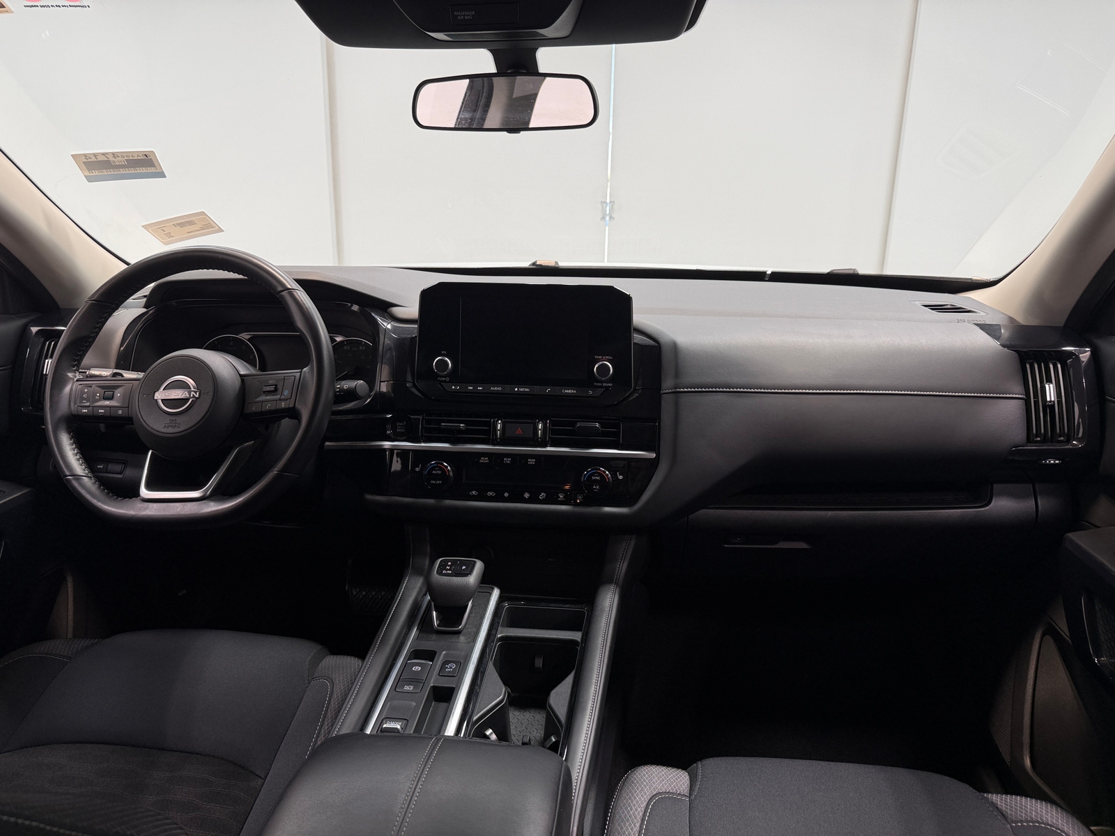 Thumbnail: 2025 Nissan Pathfinder - 3