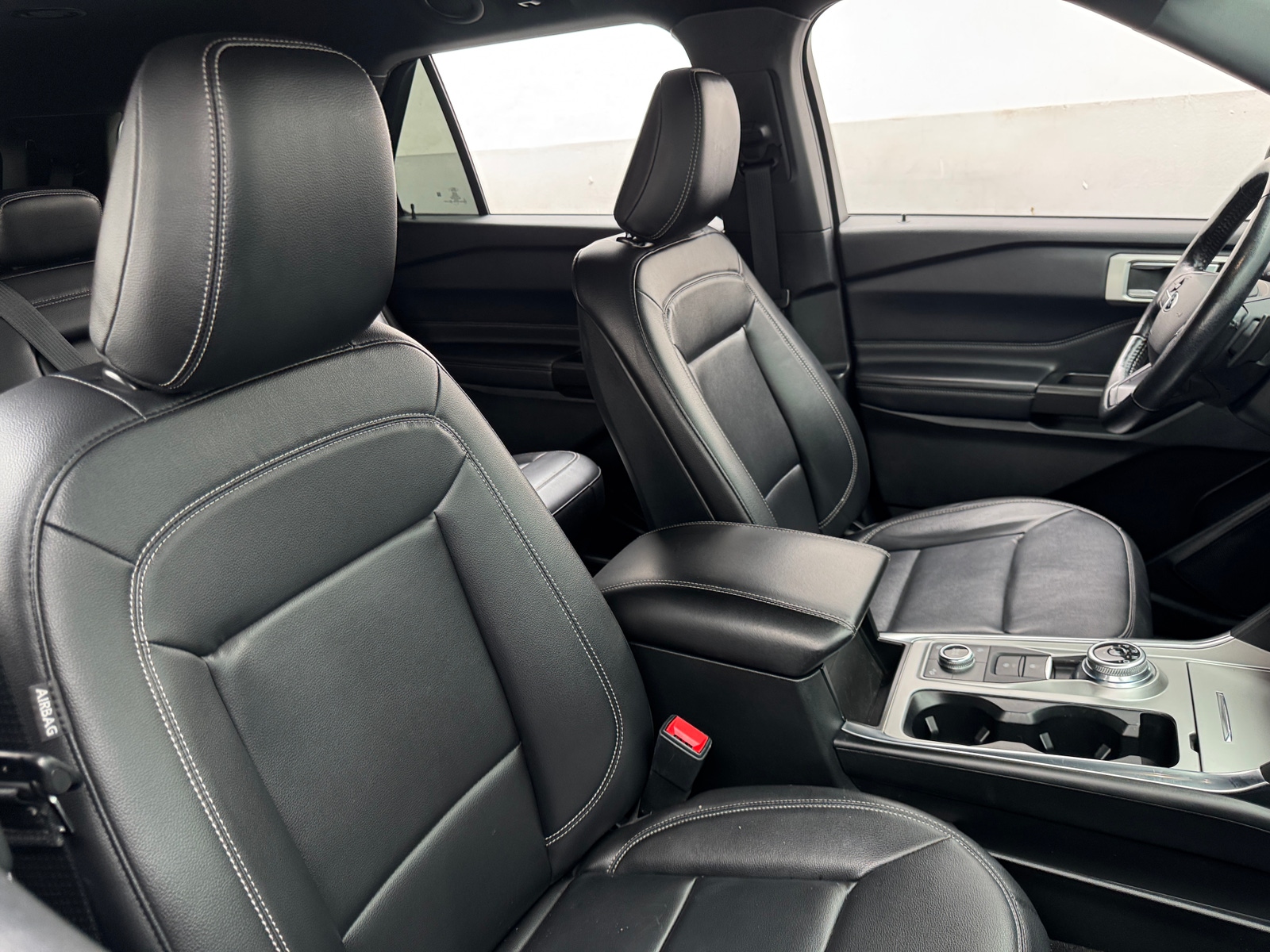 Thumbnail: 2020 Ford Explorer - 2