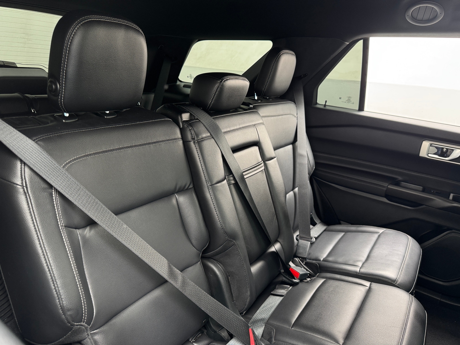 Thumbnail: 2020 Ford Explorer - 6