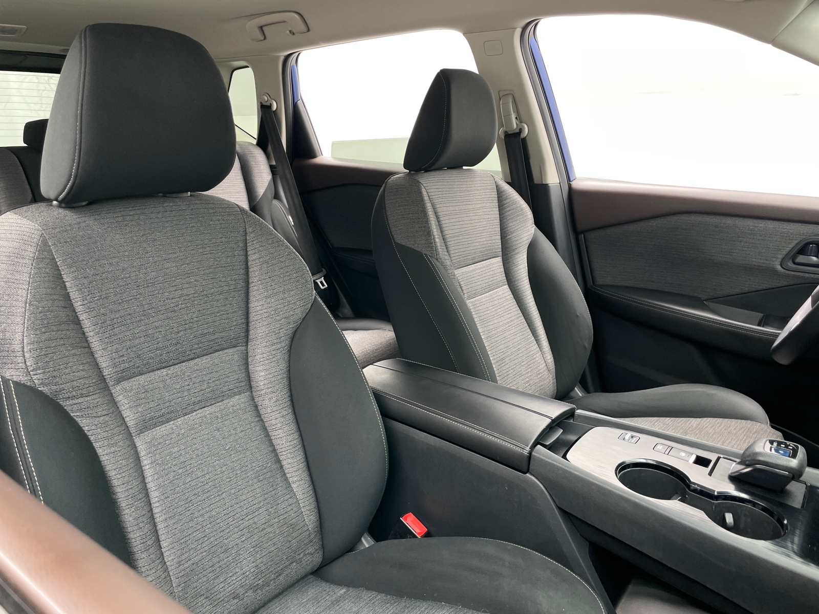Thumbnail: 2021 Nissan Rogue - 2