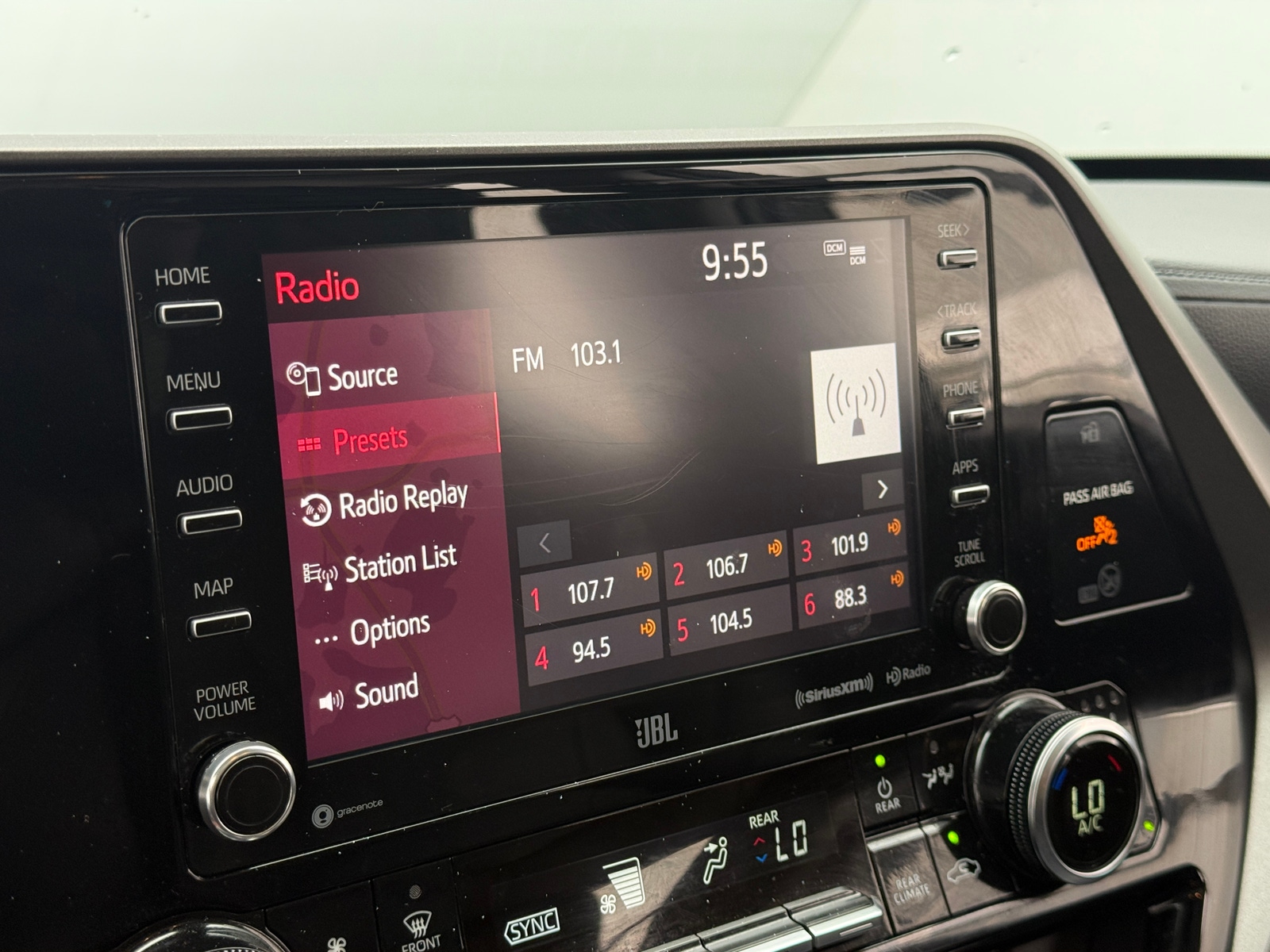 Thumbnail: 2020 Toyota Highlander - 3