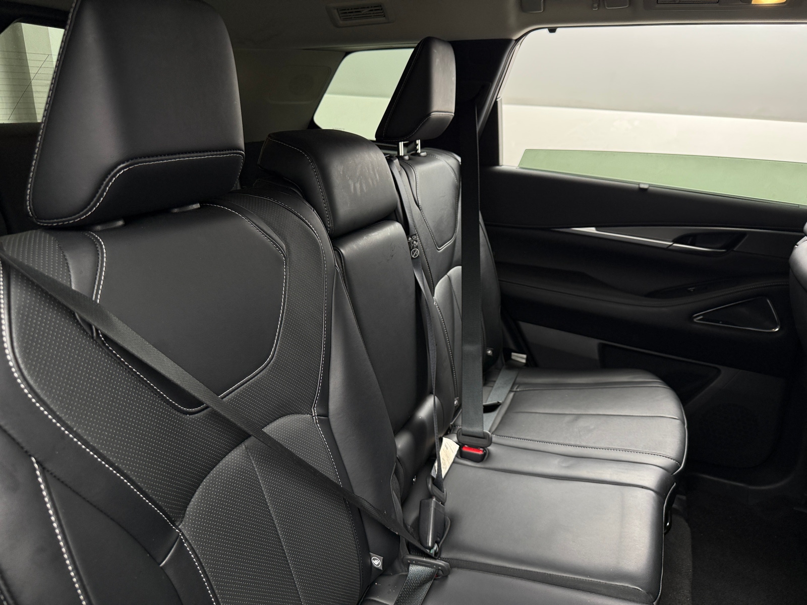 Thumbnail: 2023 INFINITI QX60 - 5