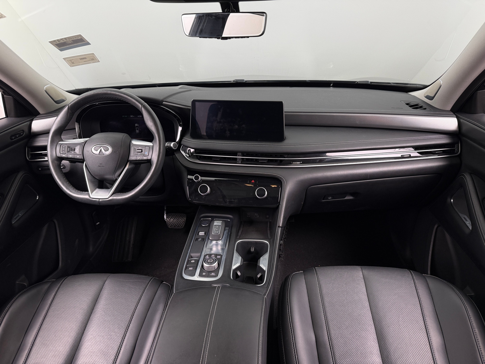 Thumbnail: 2023 INFINITI QX60 - 2