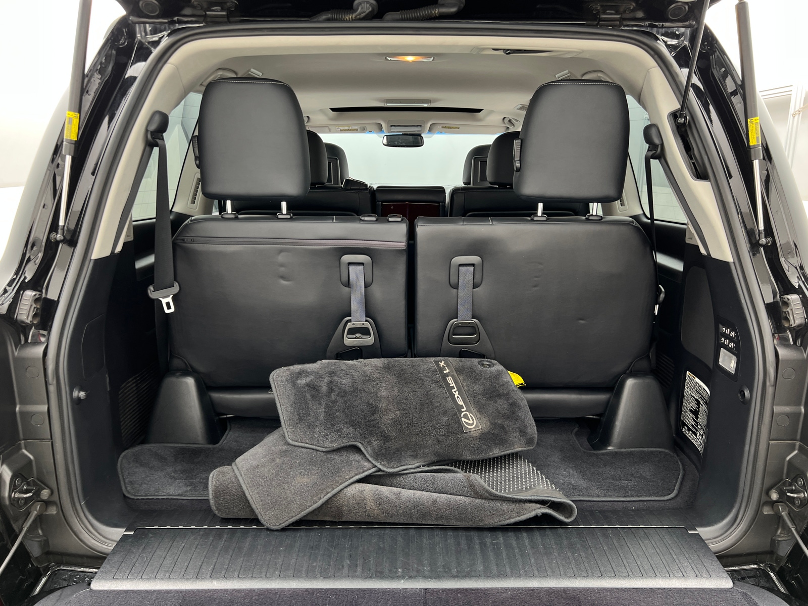 Thumbnail: 2014 Lexus LX - 6