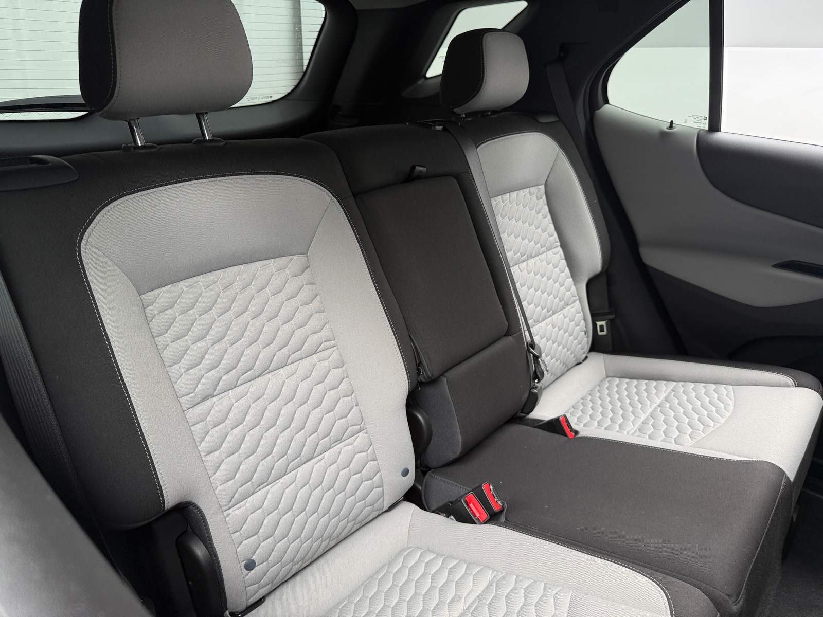 Thumbnail: 2021 Chevrolet Equinox - 6