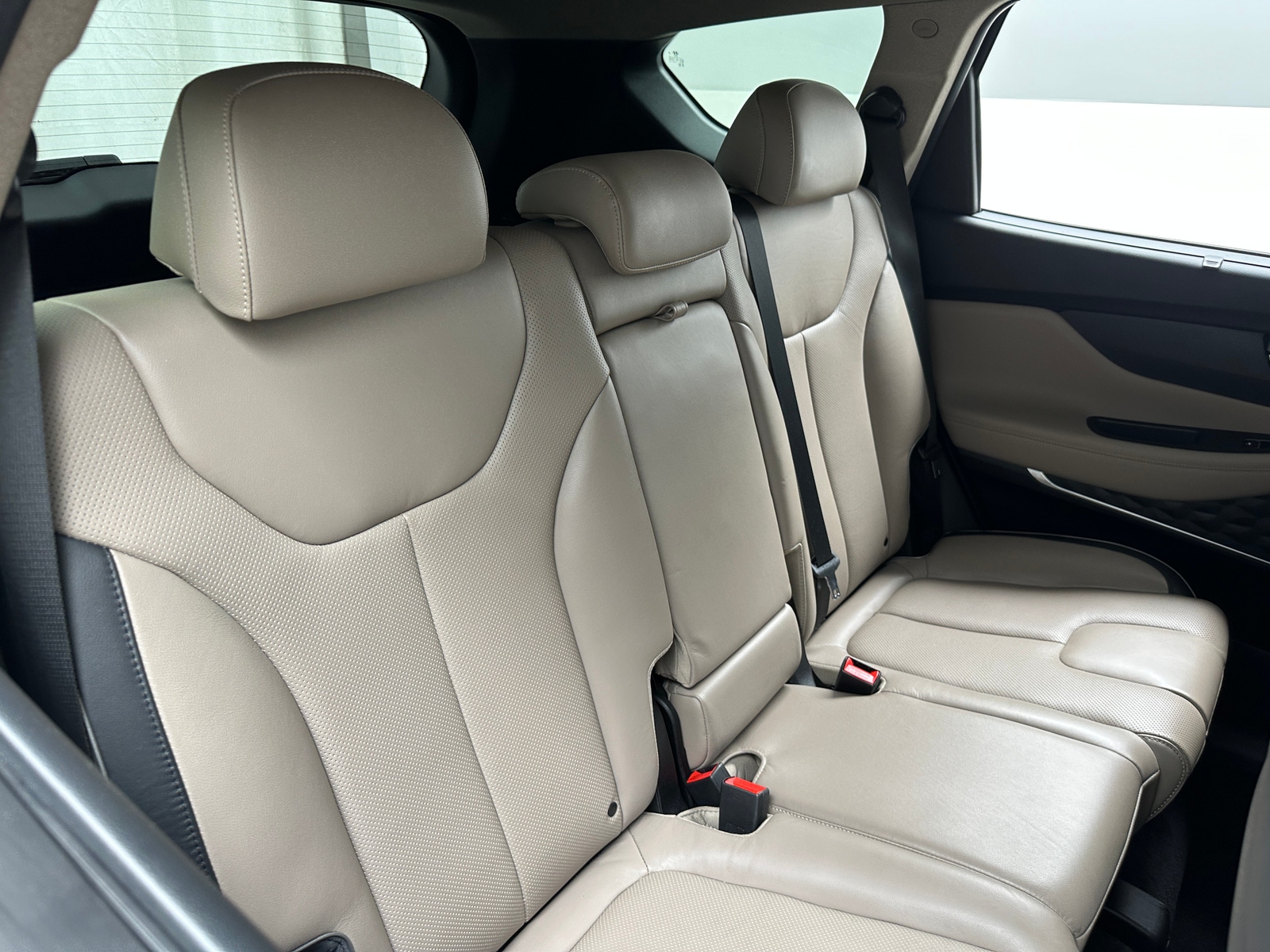 Thumbnail: 2021 Hyundai Santa Fe - 5