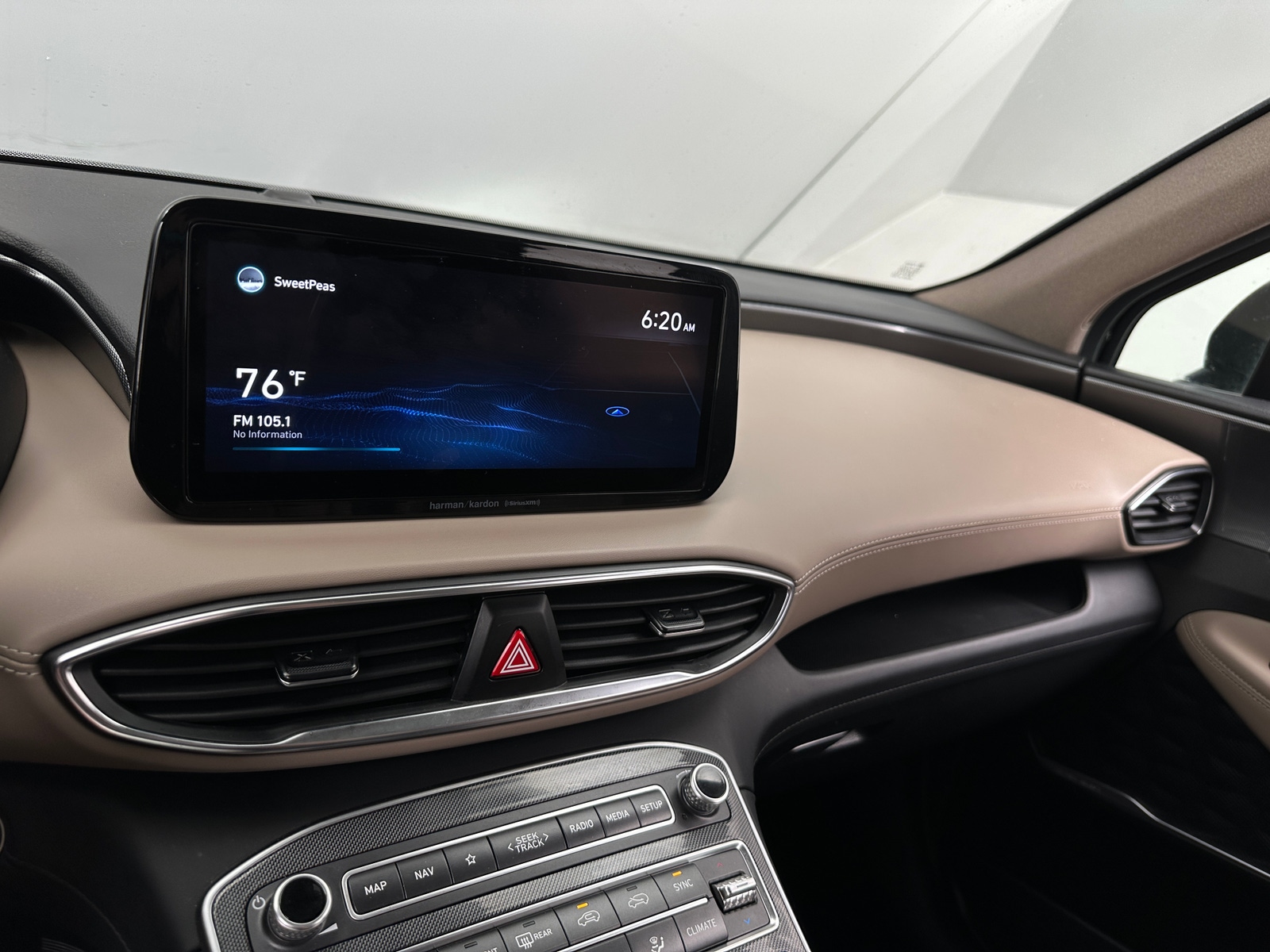 Thumbnail: 2021 Hyundai Santa Fe - 3