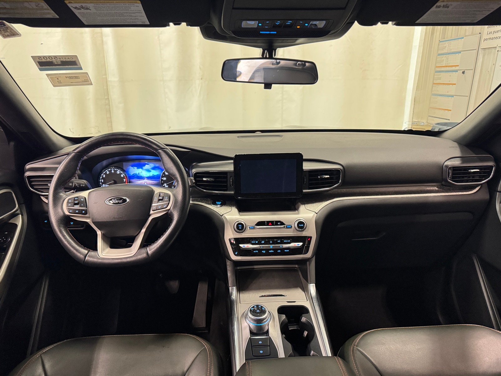 Thumbnail: 2022 Ford Explorer - 2