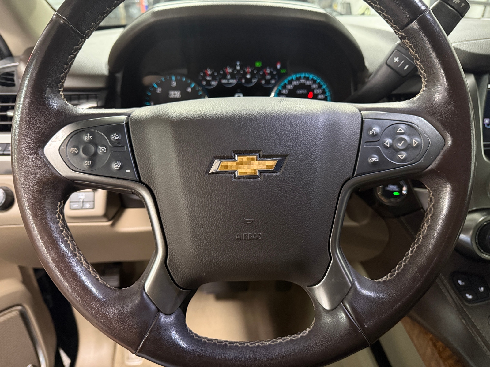 Thumbnail: 2020 Chevrolet Tahoe - 4