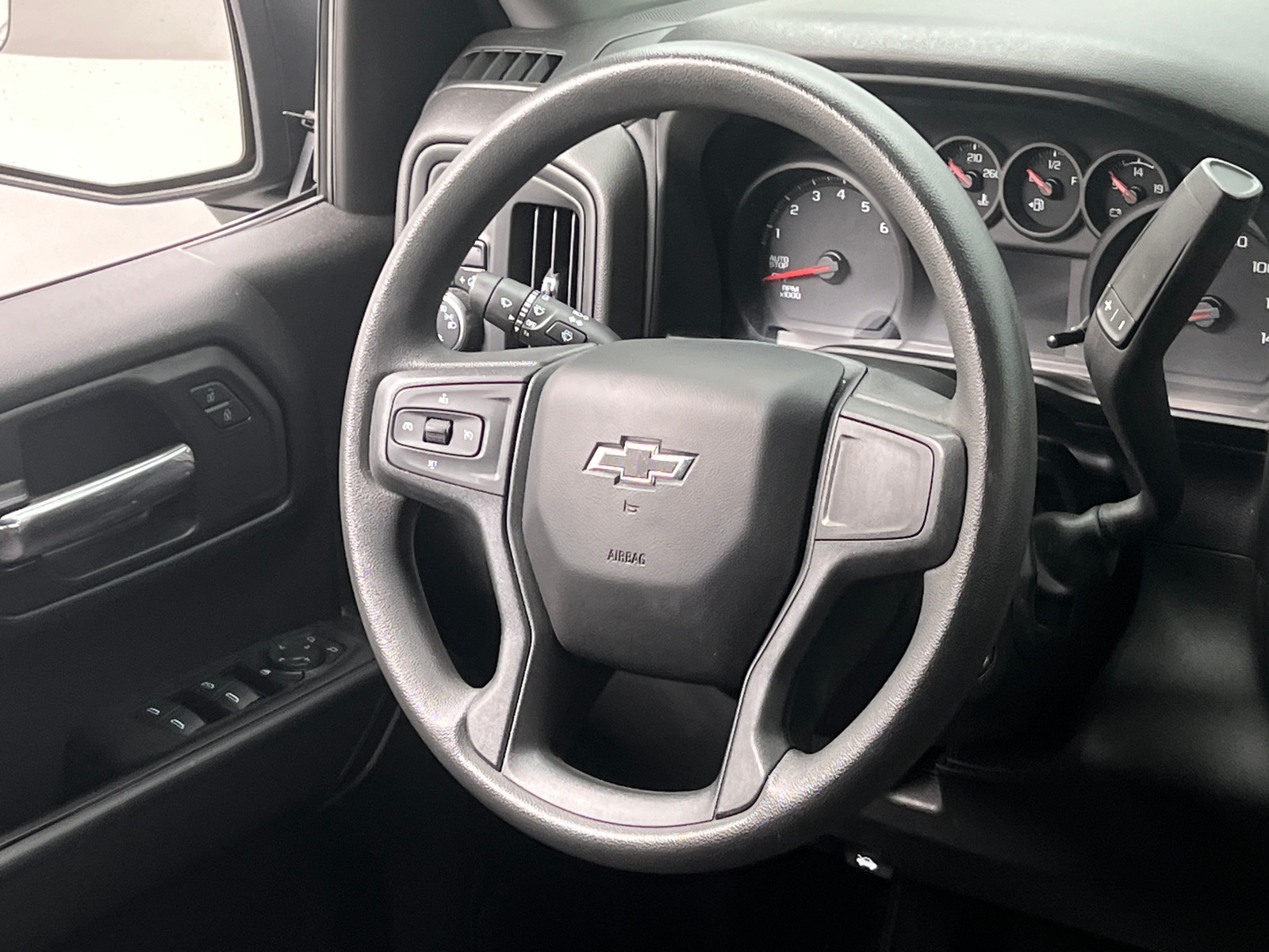 Thumbnail: 2022 Chevrolet Silverado 1500 - 5