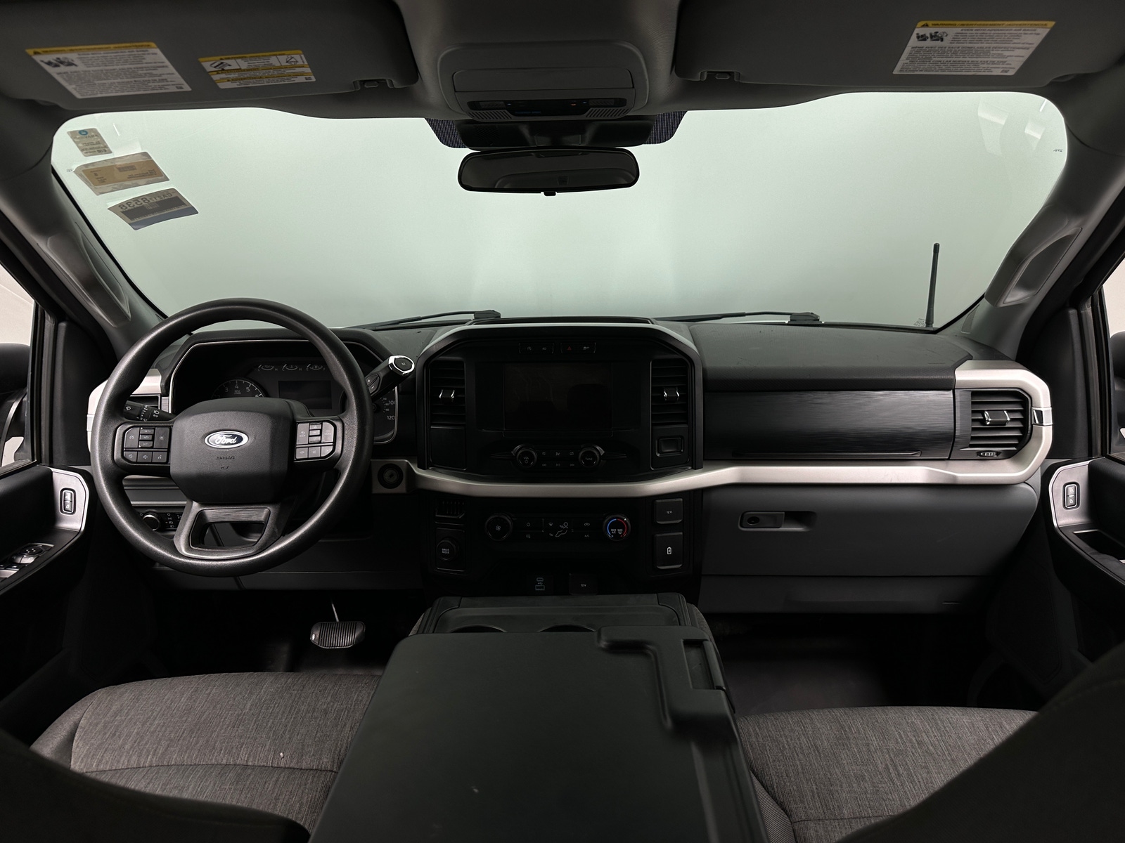 Thumbnail: 2021 Ford Econoline - 3