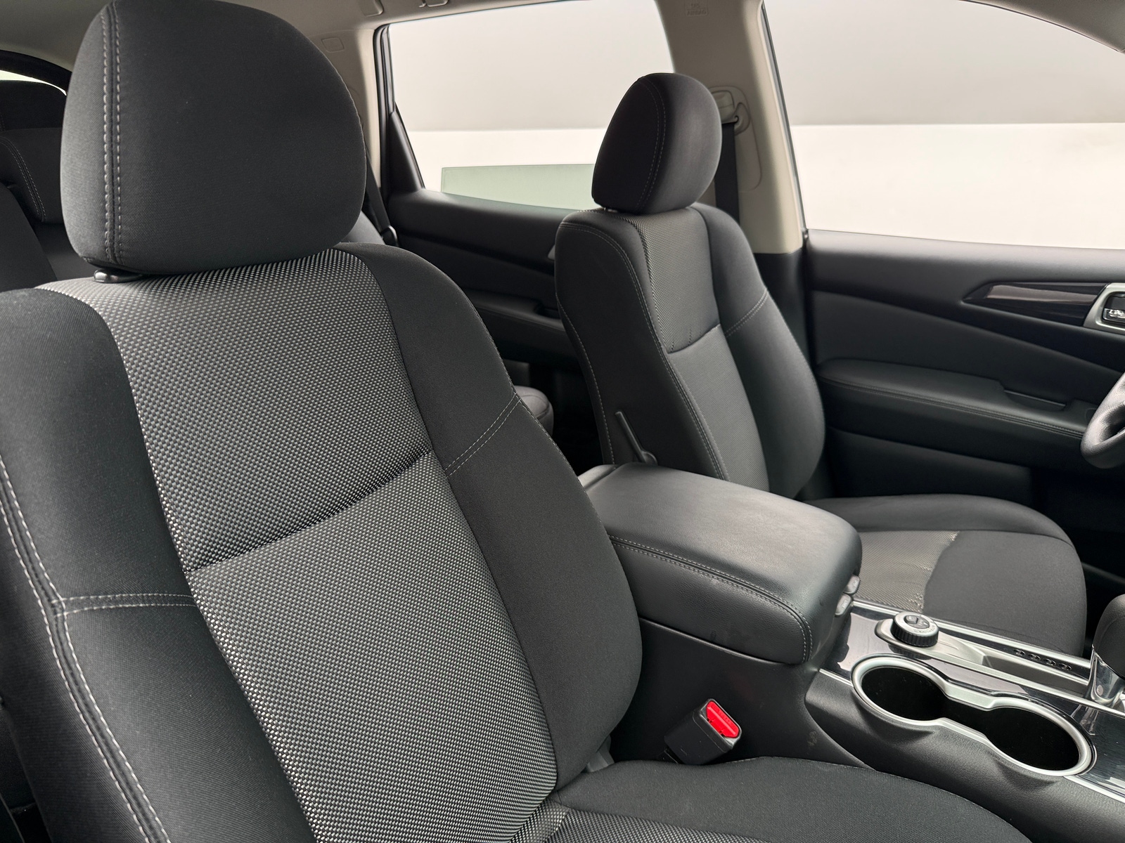Thumbnail: 2019 Nissan Pathfinder - 2