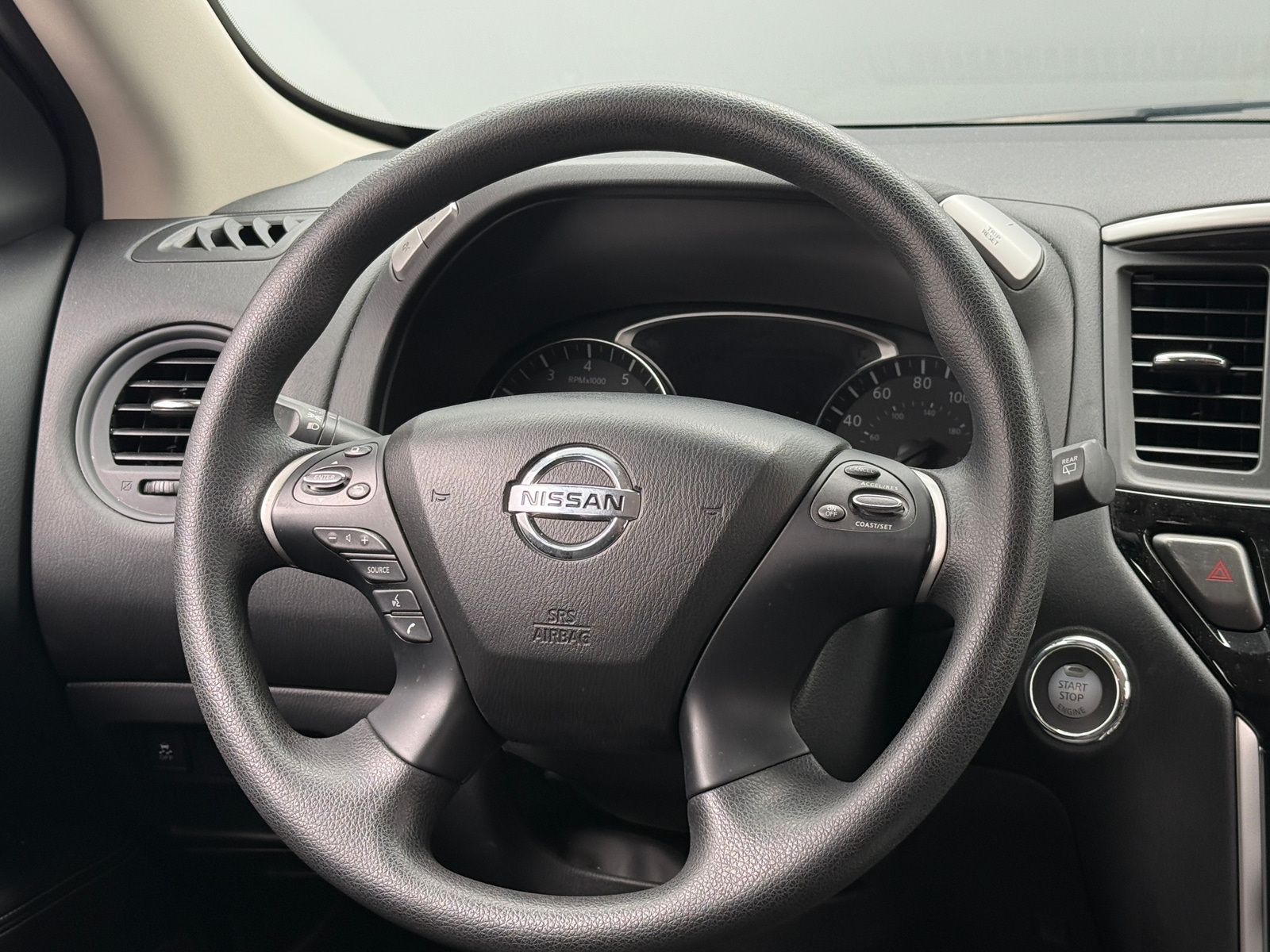Thumbnail: 2019 Nissan Pathfinder - 5