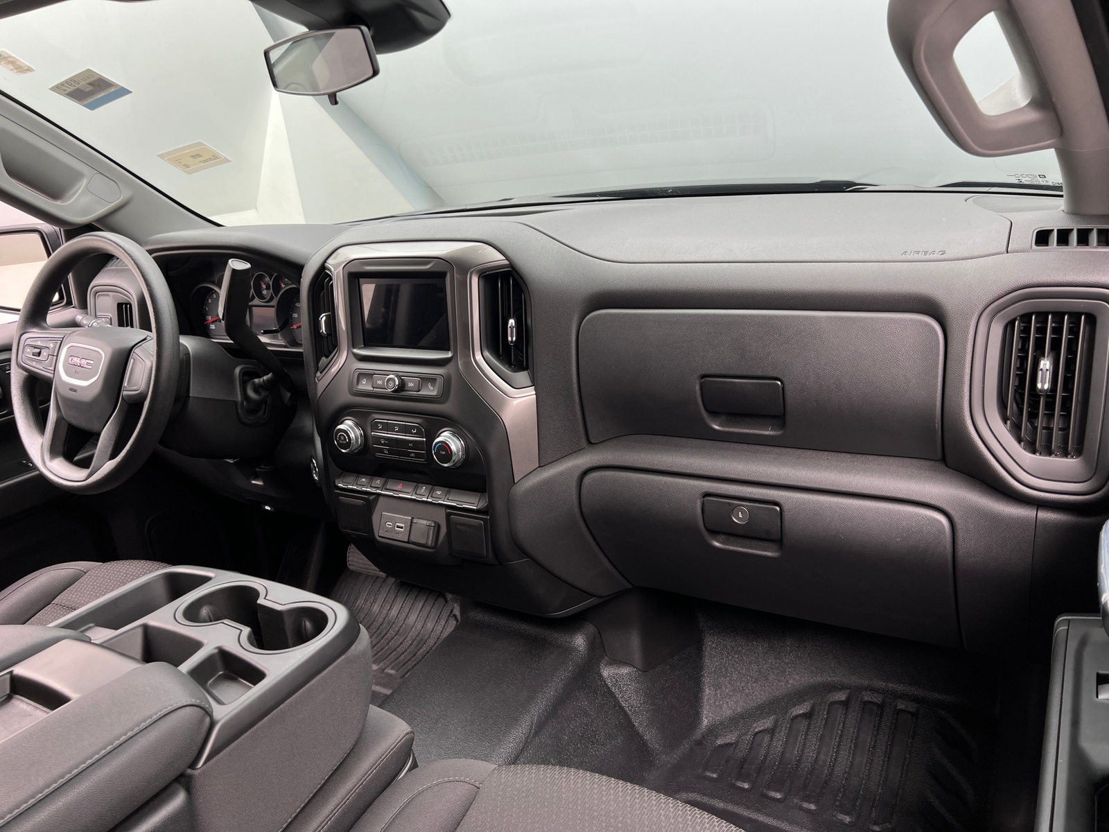 Thumbnail: 2026 GMC Sierra 1500 - 3