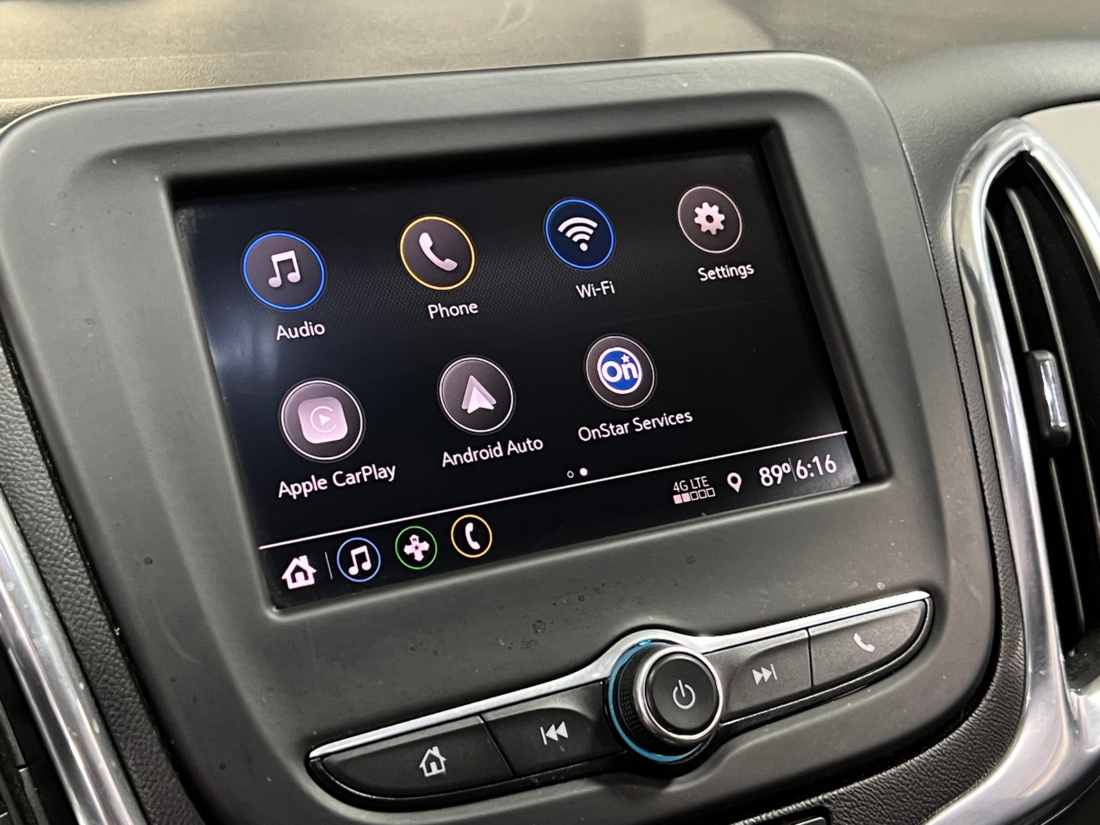 Thumbnail: 2020 Chevrolet Equinox - 4