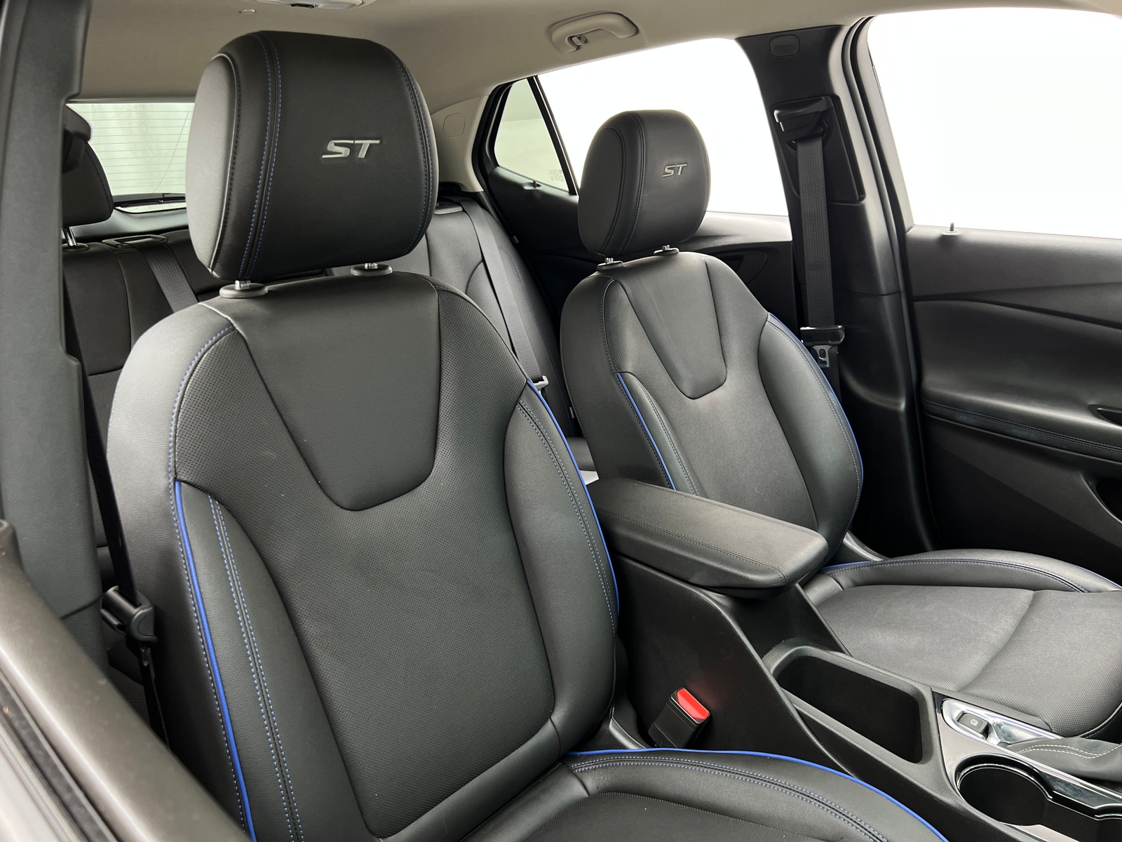 Thumbnail: 2026 Buick Encore GX - 2