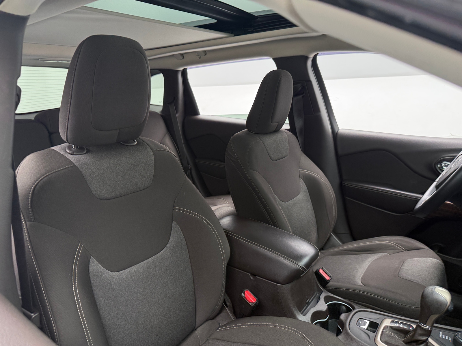 Thumbnail: 2014 Jeep Cherokee - 2