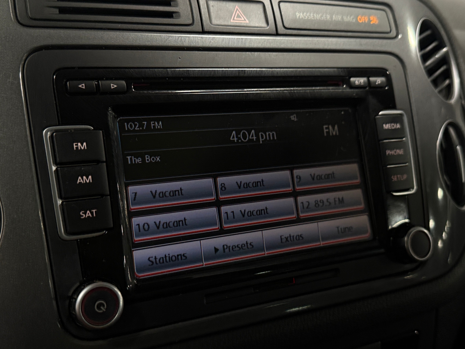 Thumbnail: 2015 Volkswagen Tiguan - 4