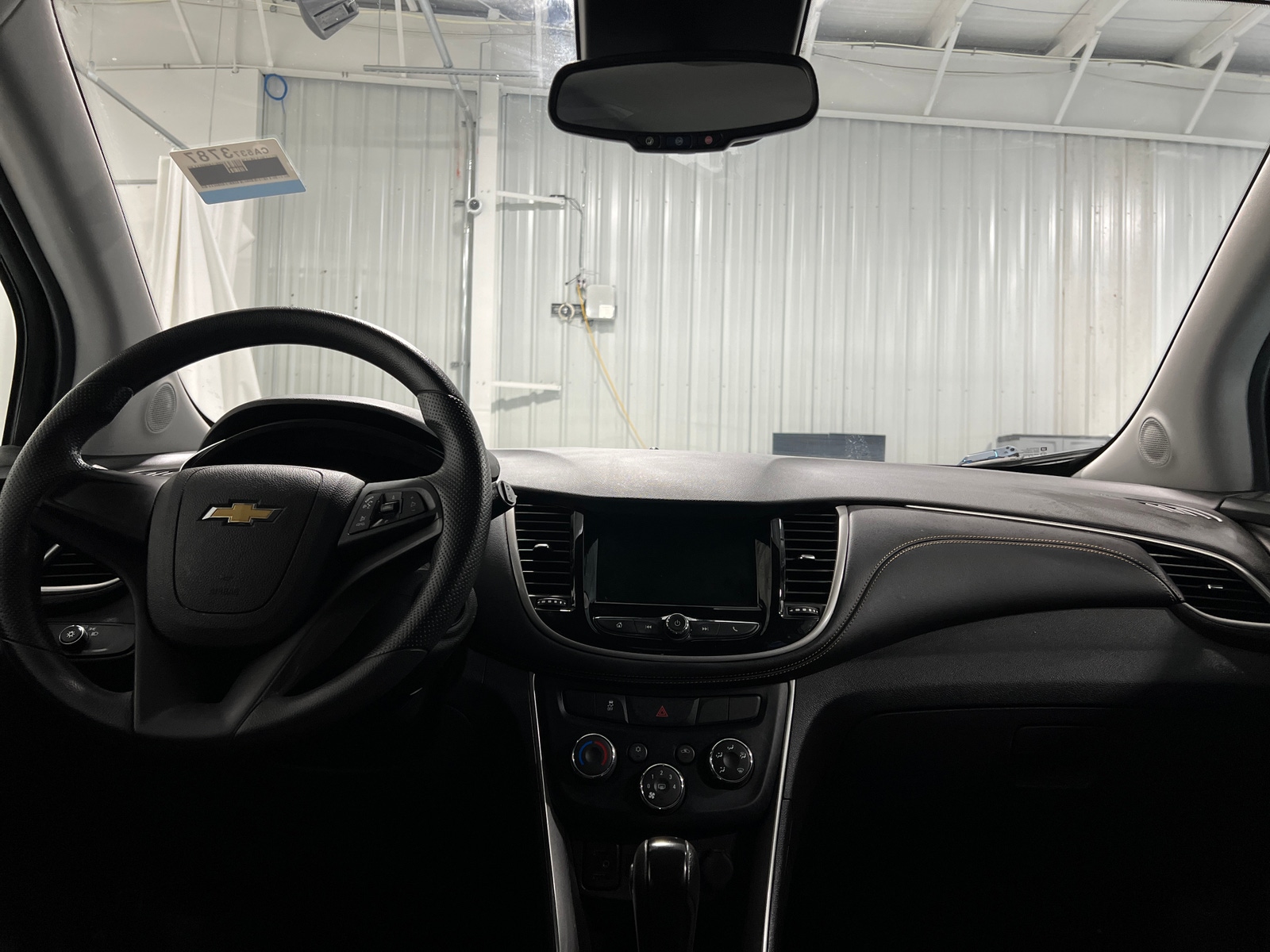 Thumbnail: 2019 Chevrolet Trax - 3
