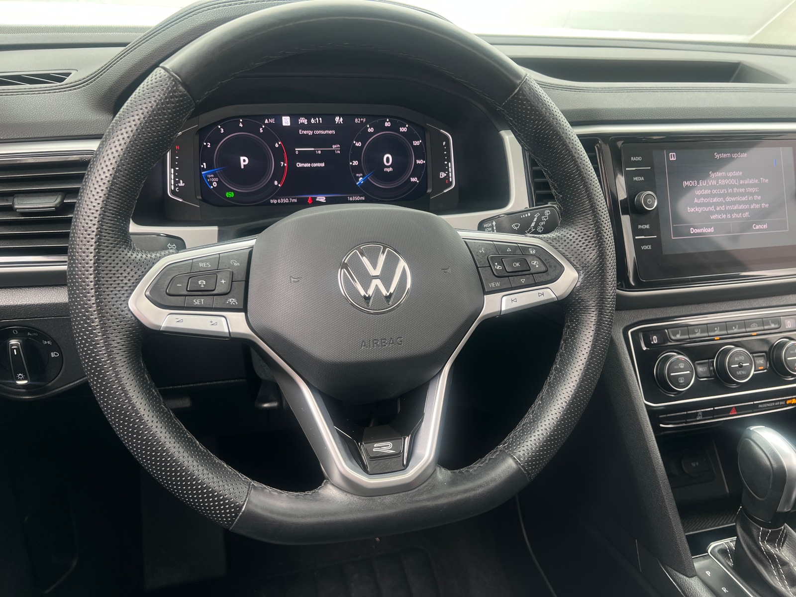 Thumbnail: 2023 Volkswagen Atlas - 4