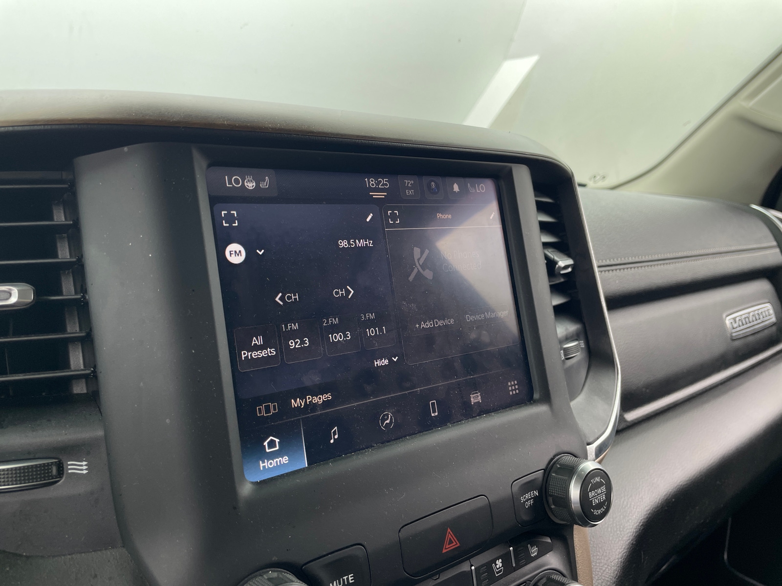 Thumbnail: 2022 RAM 1500 - 3
