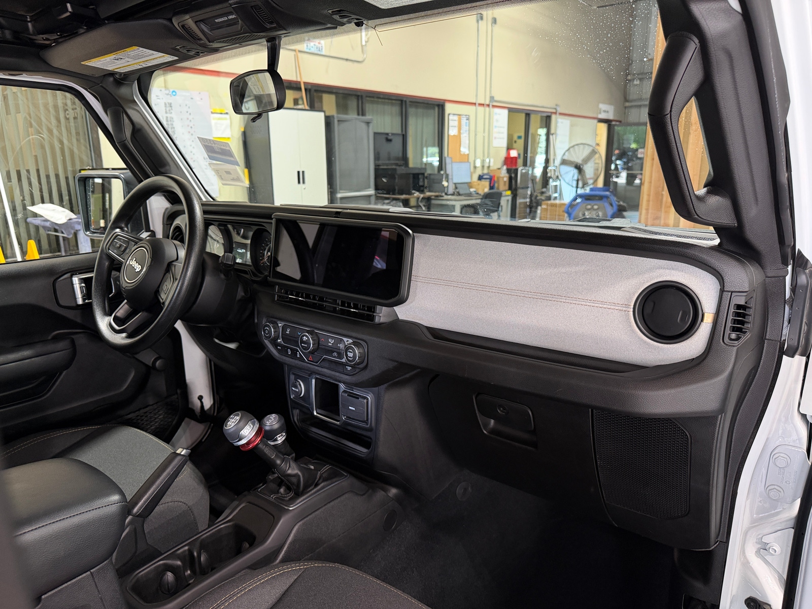Thumbnail: 2024 Jeep Wrangler - 3