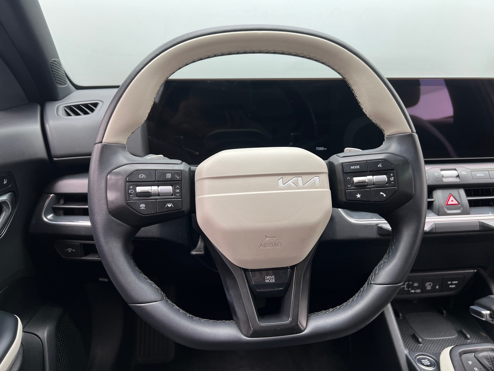 Thumbnail: 2025 Kia K4 - 4