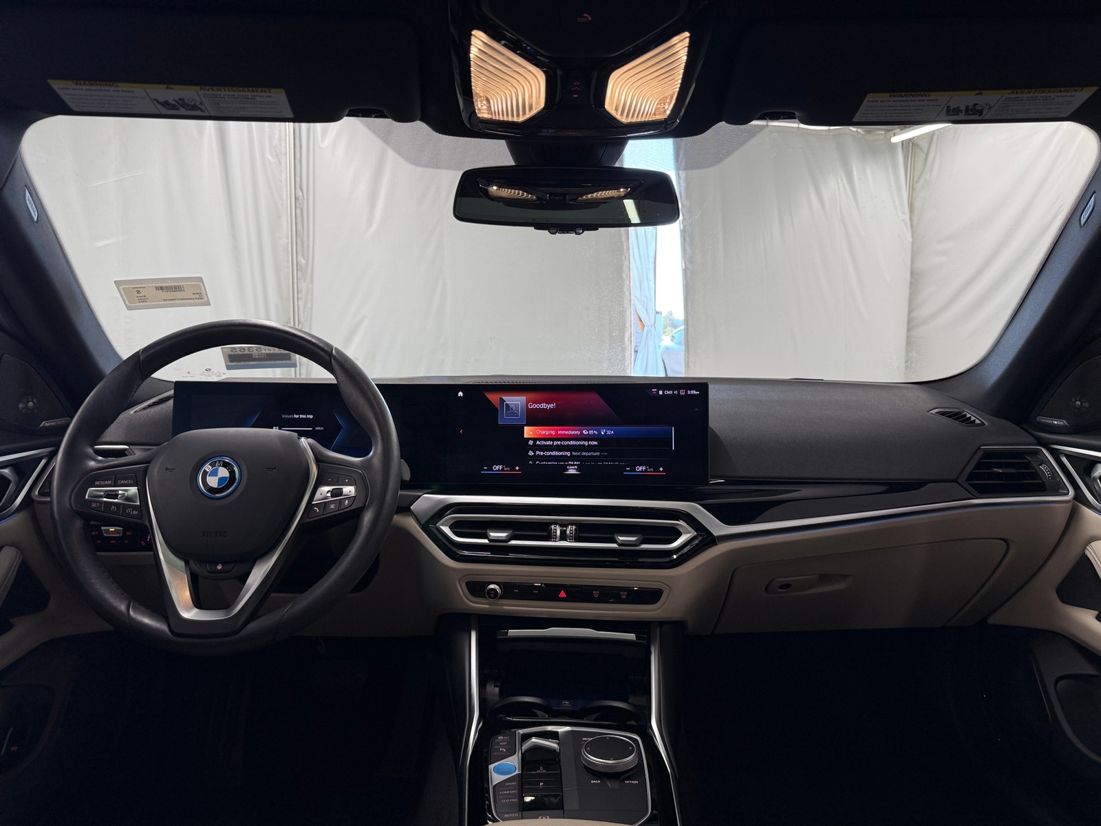Thumbnail: 2023 BMW i4 - 2