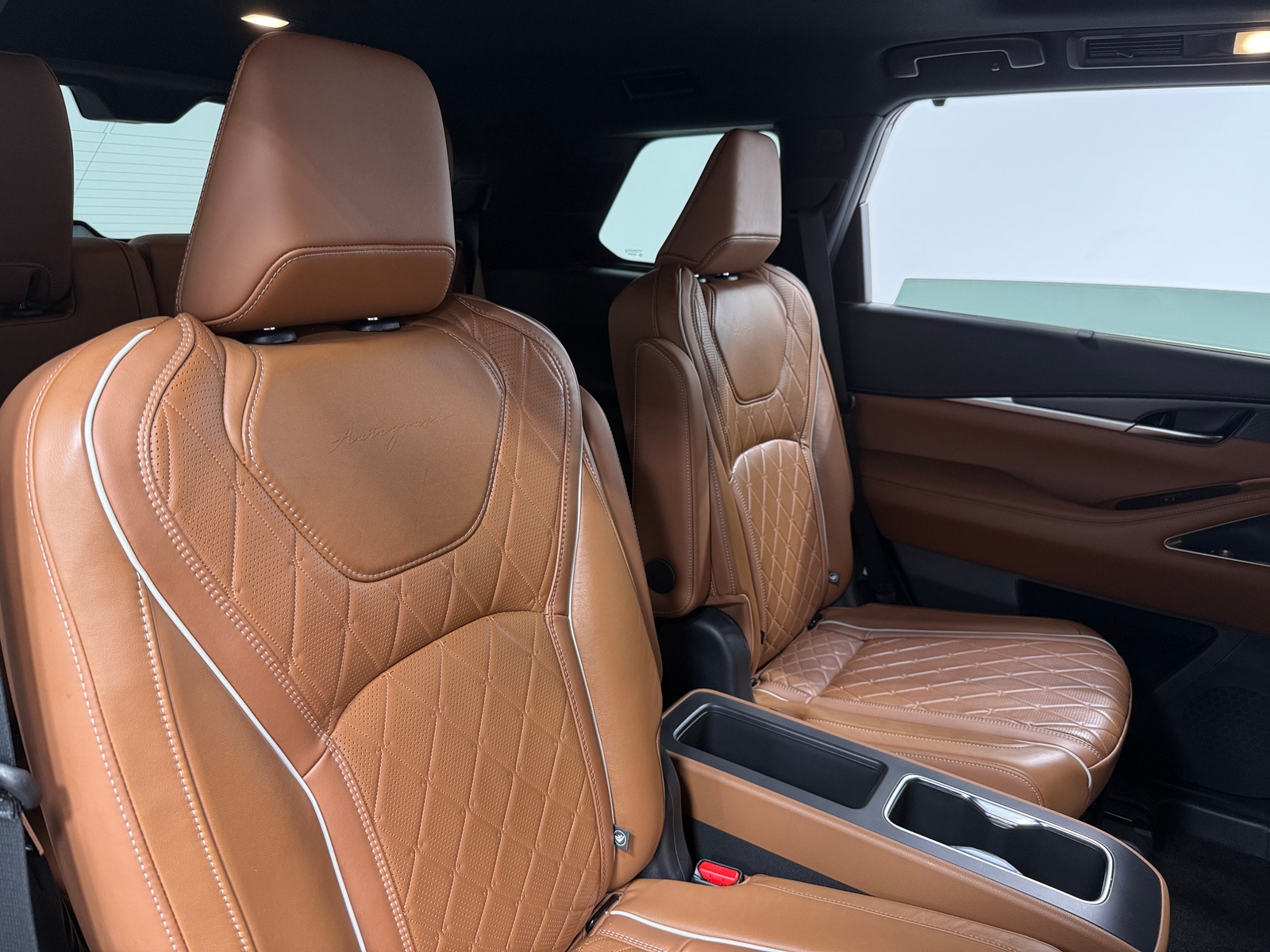 Thumbnail: 2023 INFINITI QX60 - 5