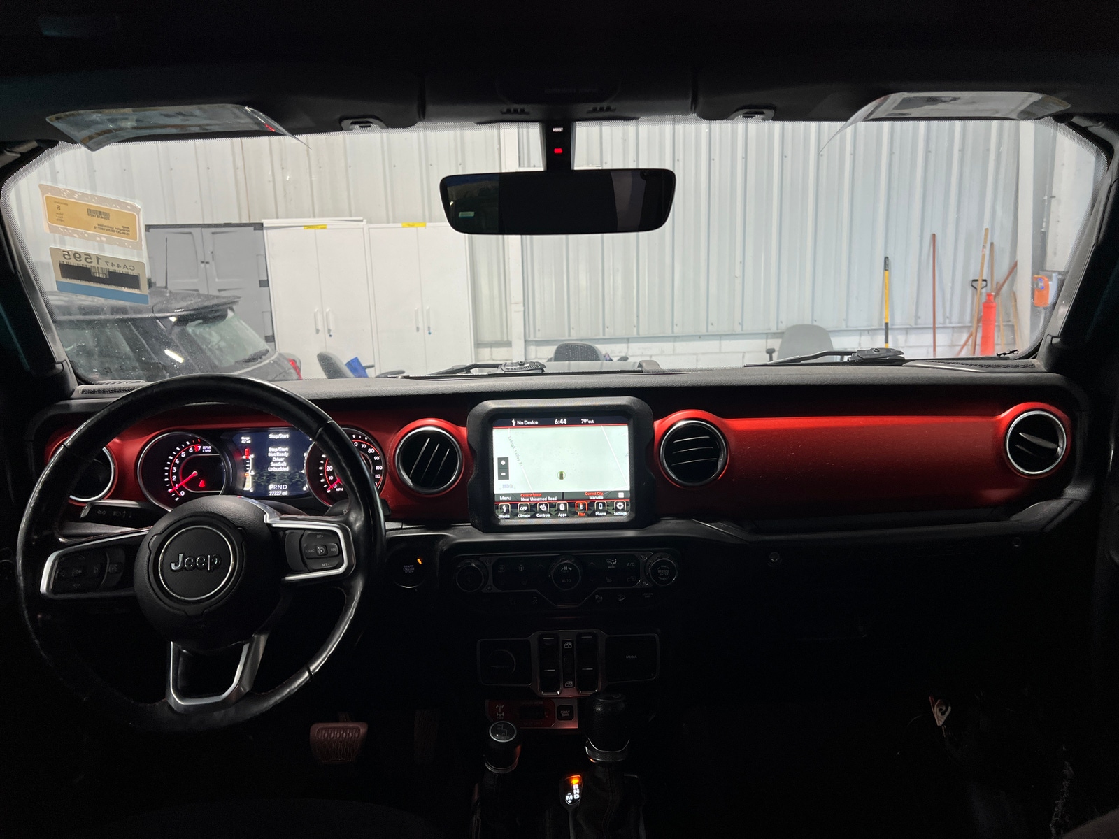 Thumbnail: 2018 Jeep Wrangler - 3