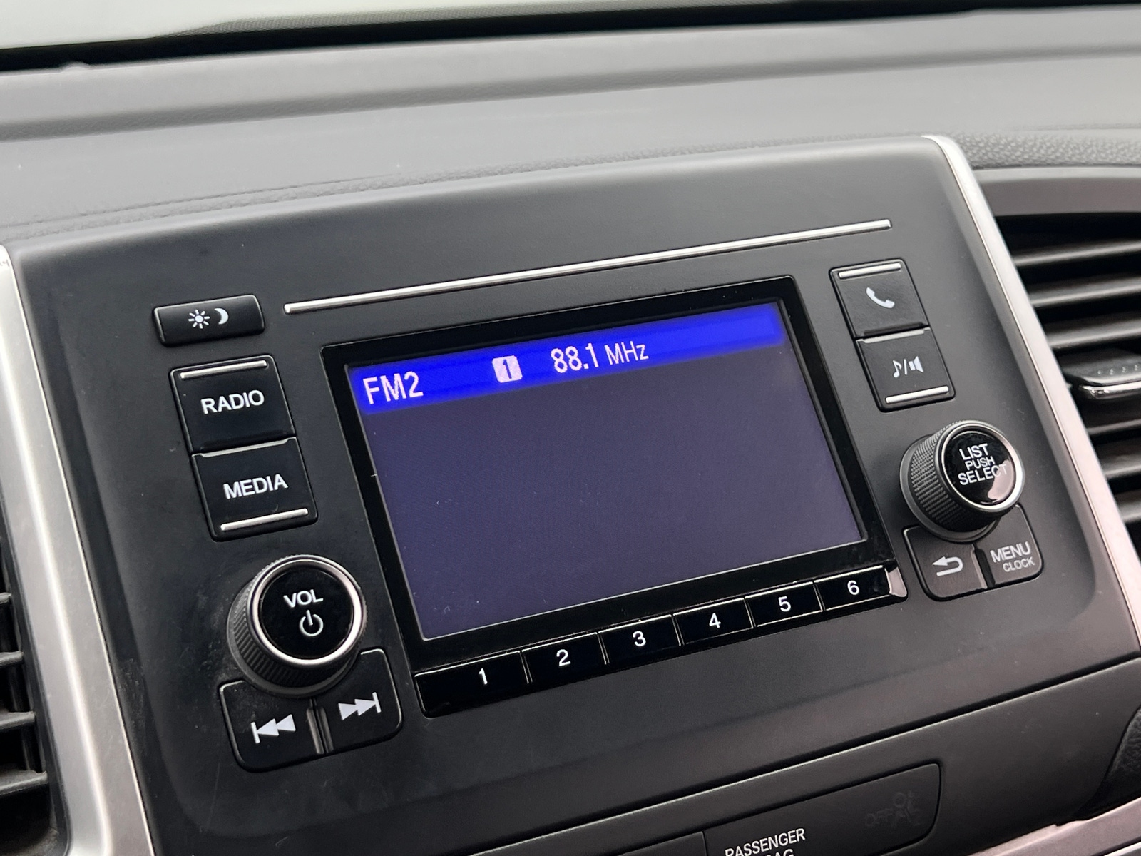 Thumbnail: 2019 Honda Passport - 4