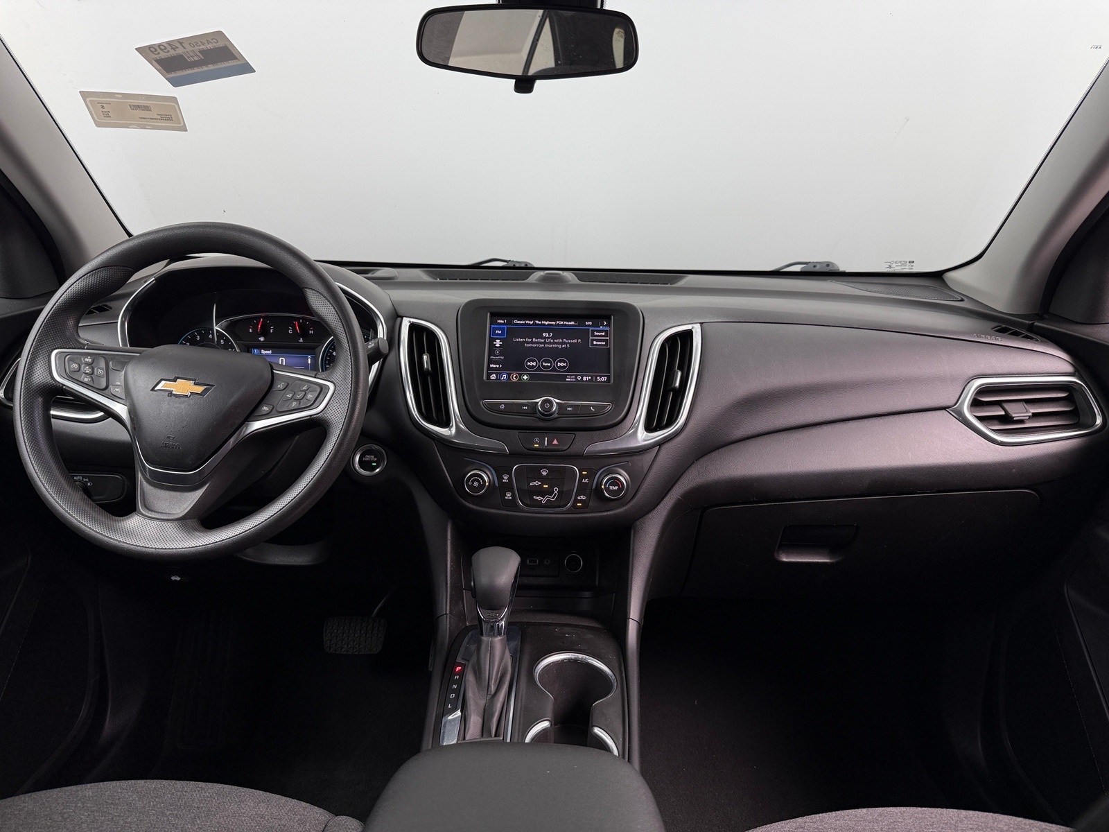 Thumbnail: 2022 Chevrolet Equinox - 3