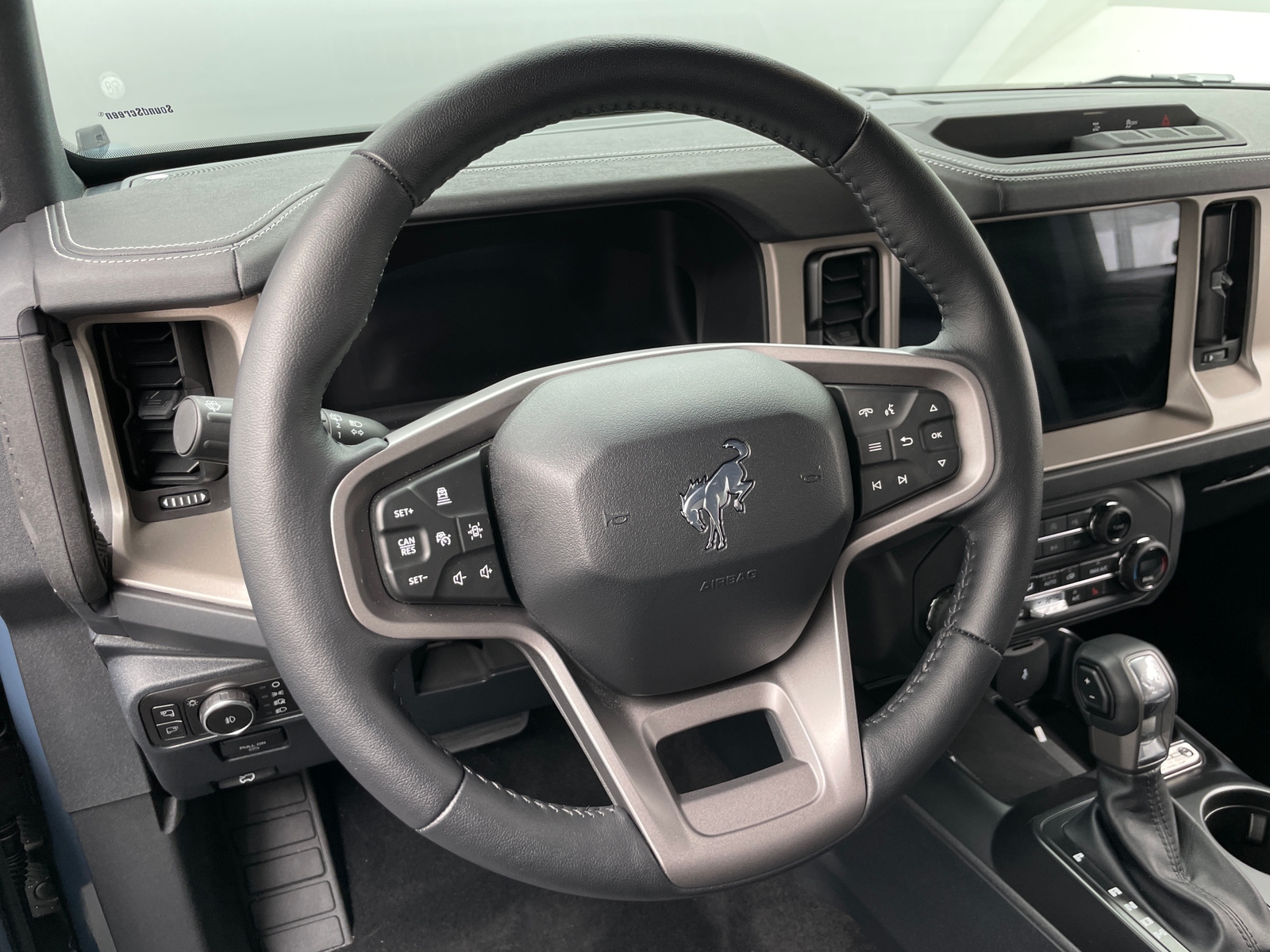 Thumbnail: 2025 Ford Bronco - 4