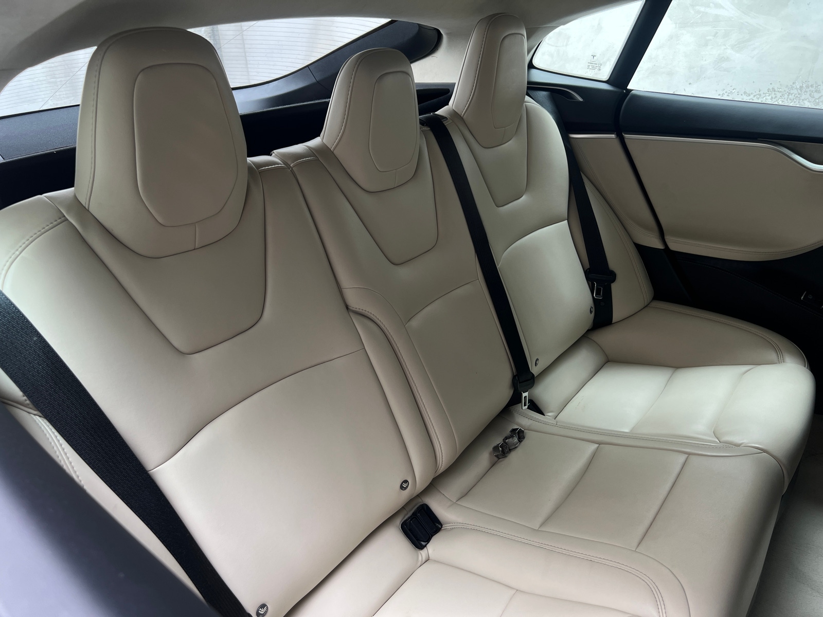 Thumbnail: 2017 Tesla Model S - 5