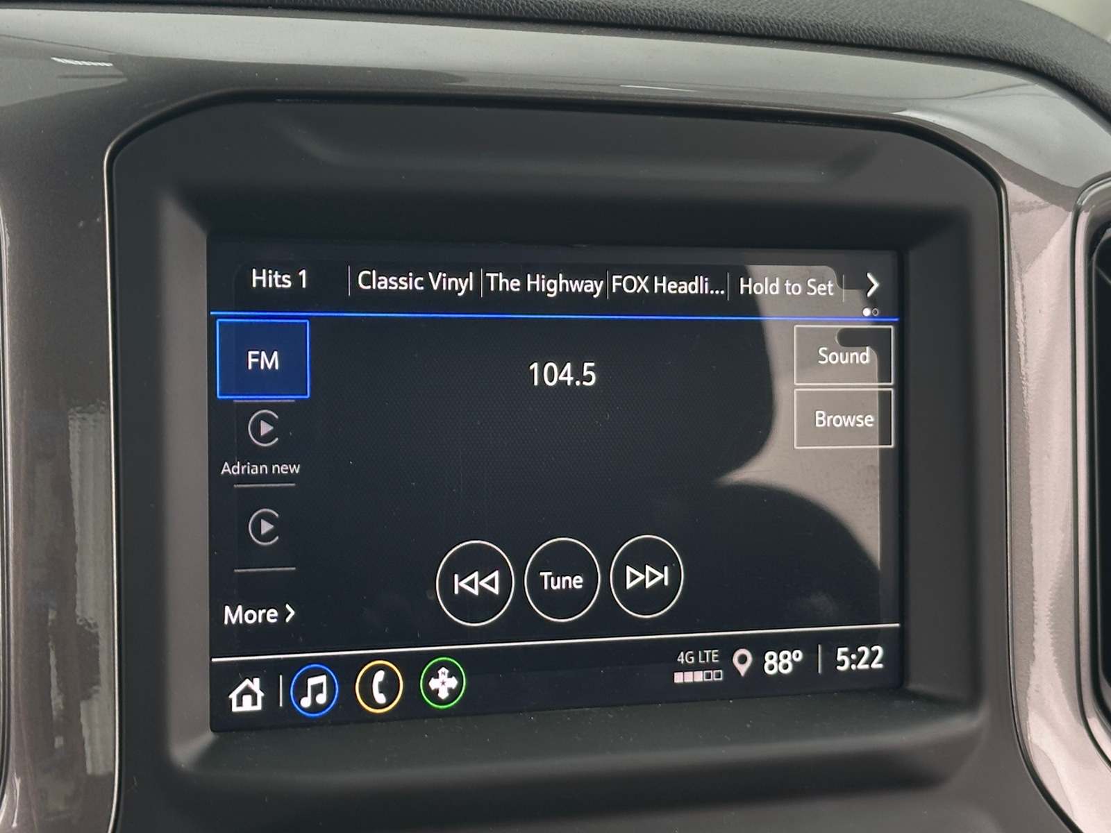 Thumbnail: 2025 Chevrolet Silverado 1500 - 4