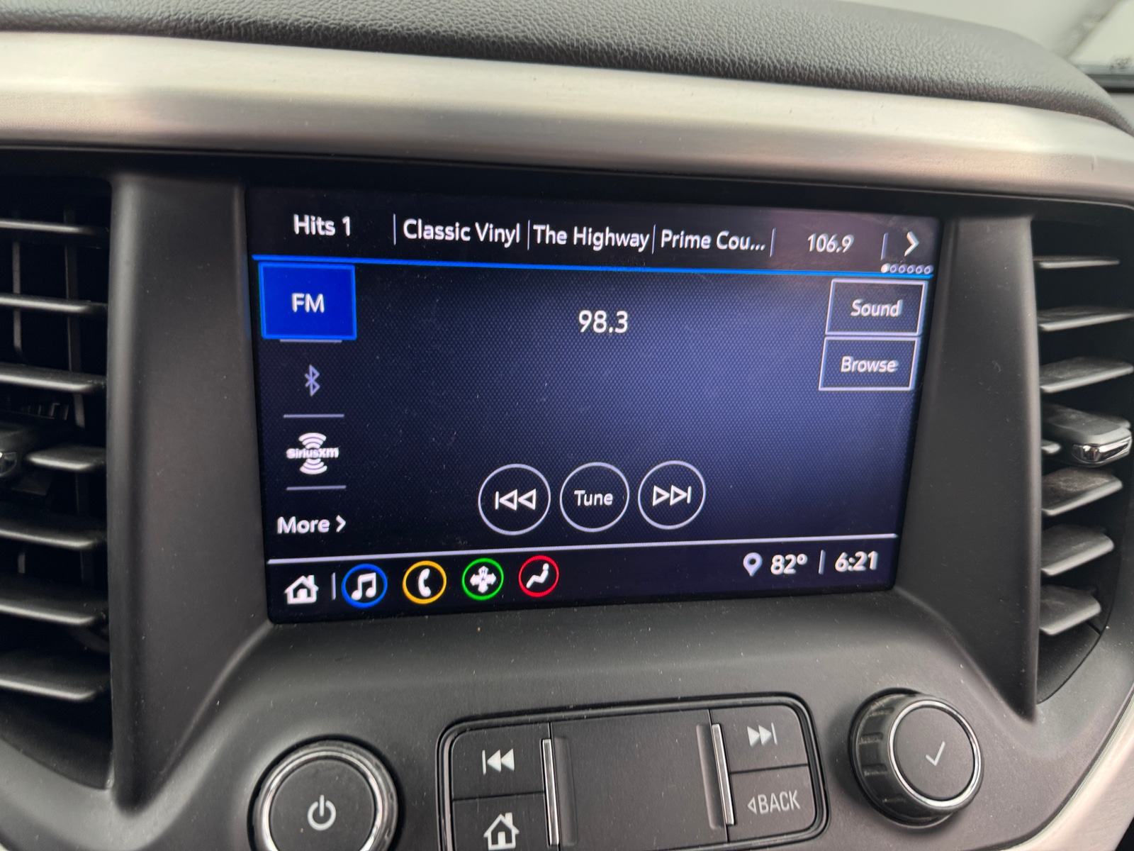 Thumbnail: 2021 GMC Acadia - 4