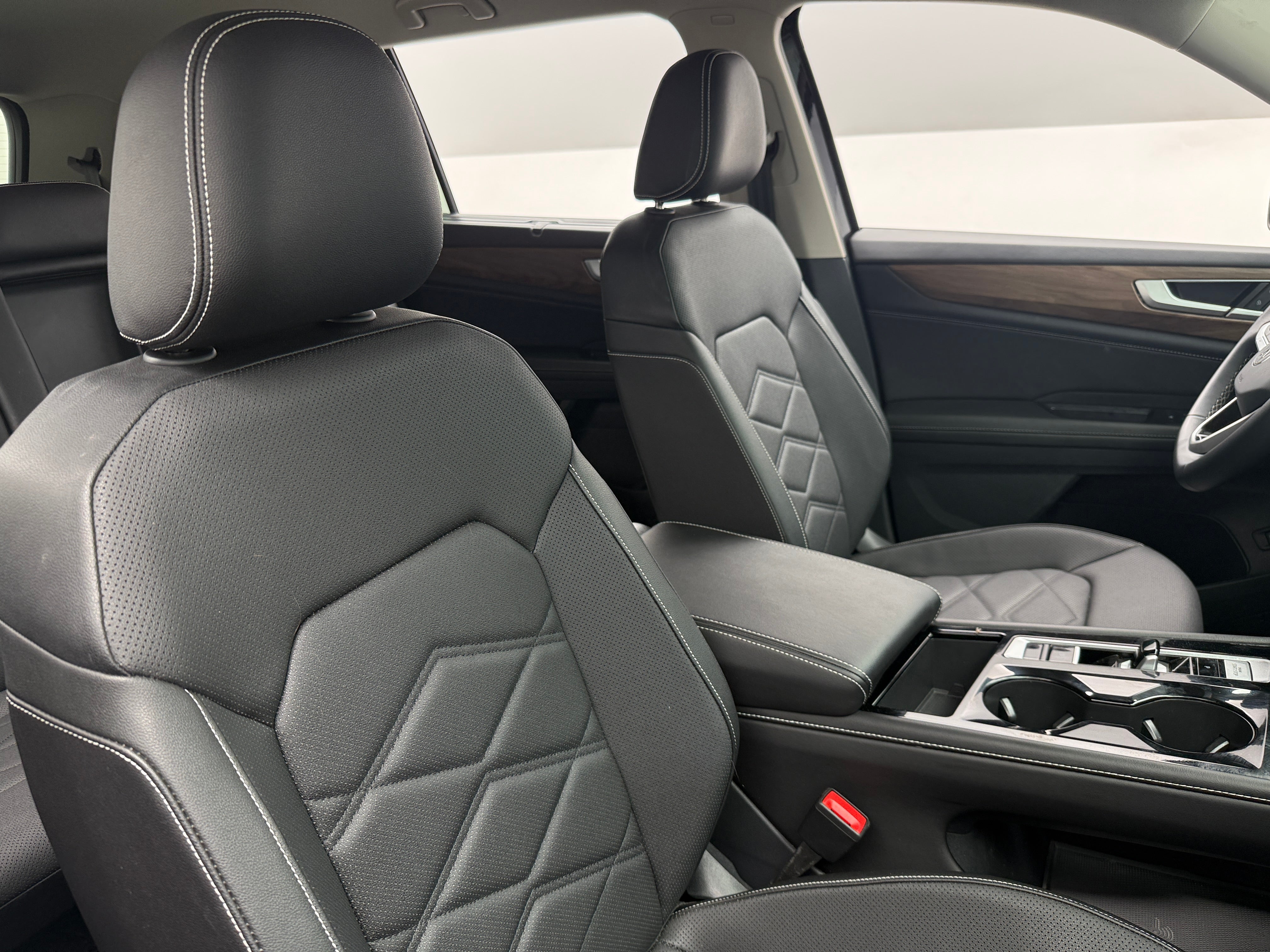 2026 Volkswagen Atlas SE w/Tech