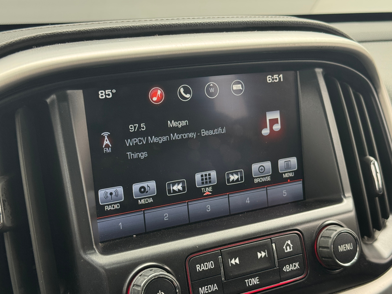 Thumbnail: 2016 GMC Canyon - 3