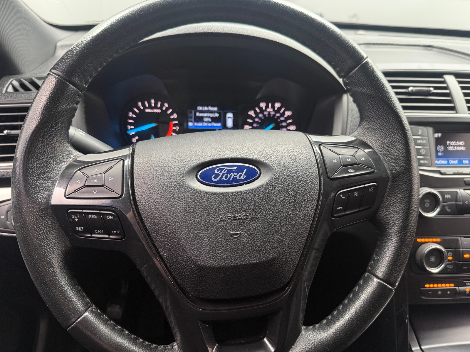 Thumbnail: 2019 Ford Explorer - 5