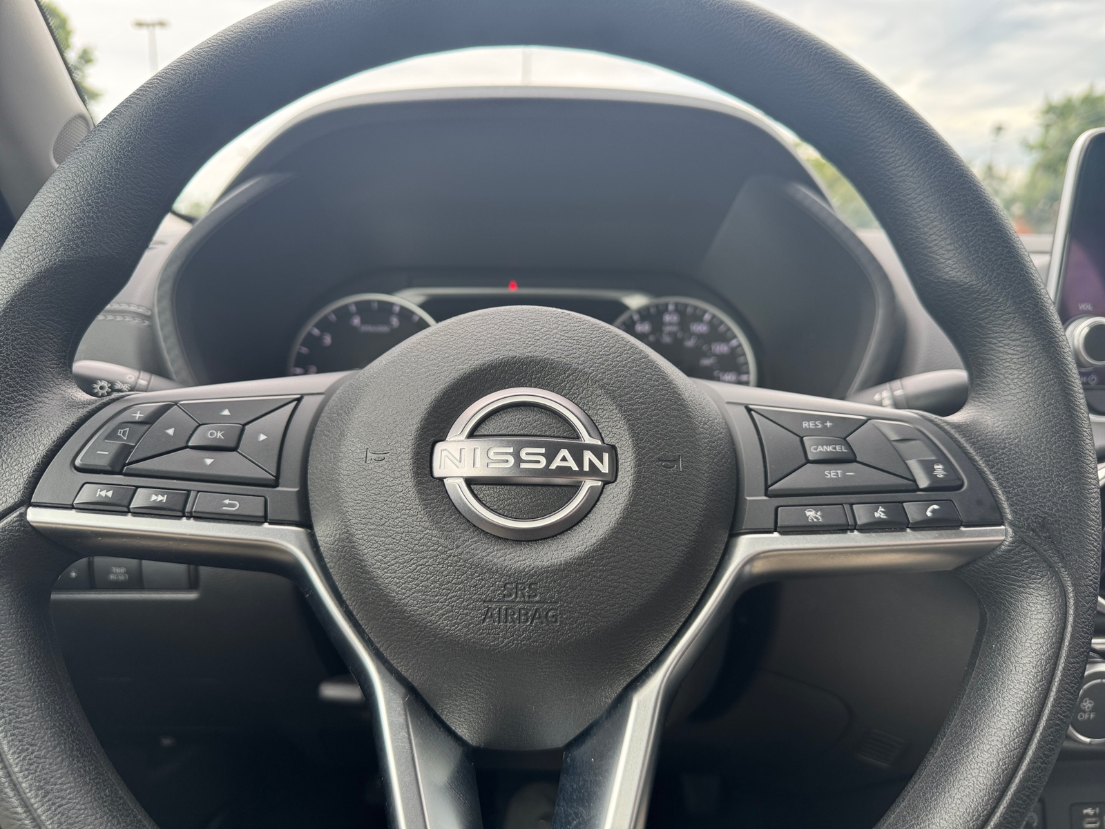 Thumbnail: 2025 Nissan Sentra - 5