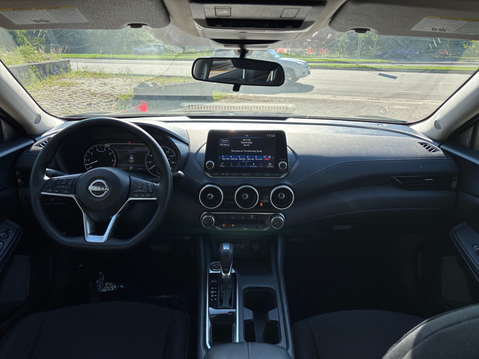 Thumbnail: 2025 Nissan Sentra - 3