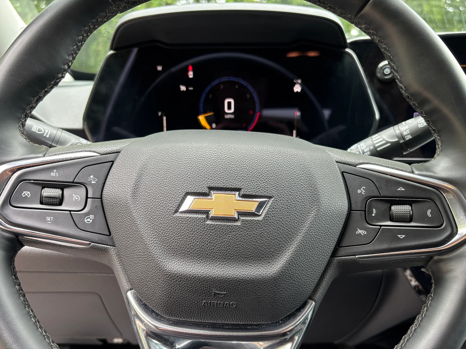 Thumbnail: 2025 Chevrolet Trax - 4