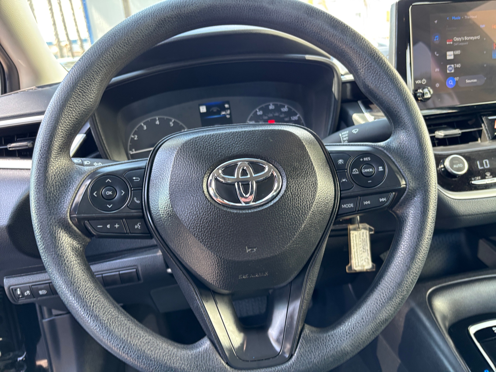 Thumbnail: 2025 Toyota Corolla - 5