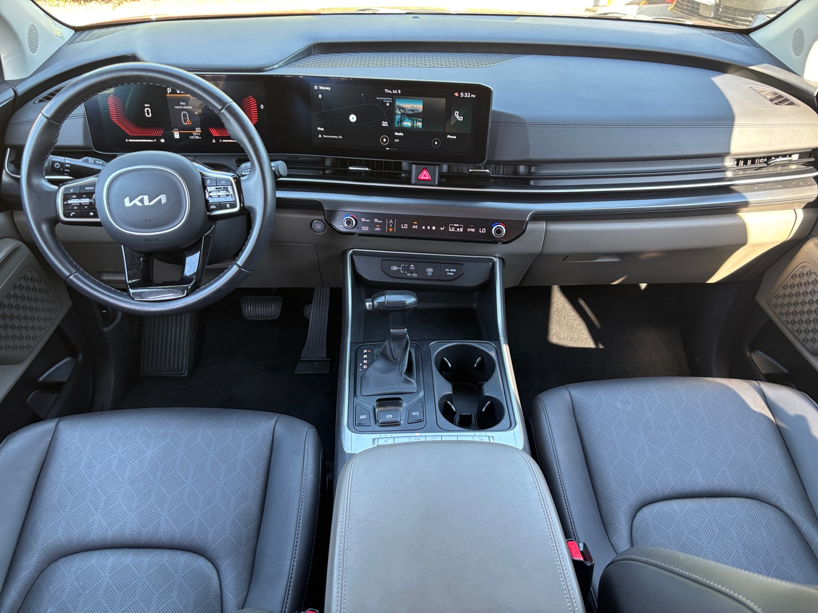 Thumbnail: 2026 Kia Carnival - 2