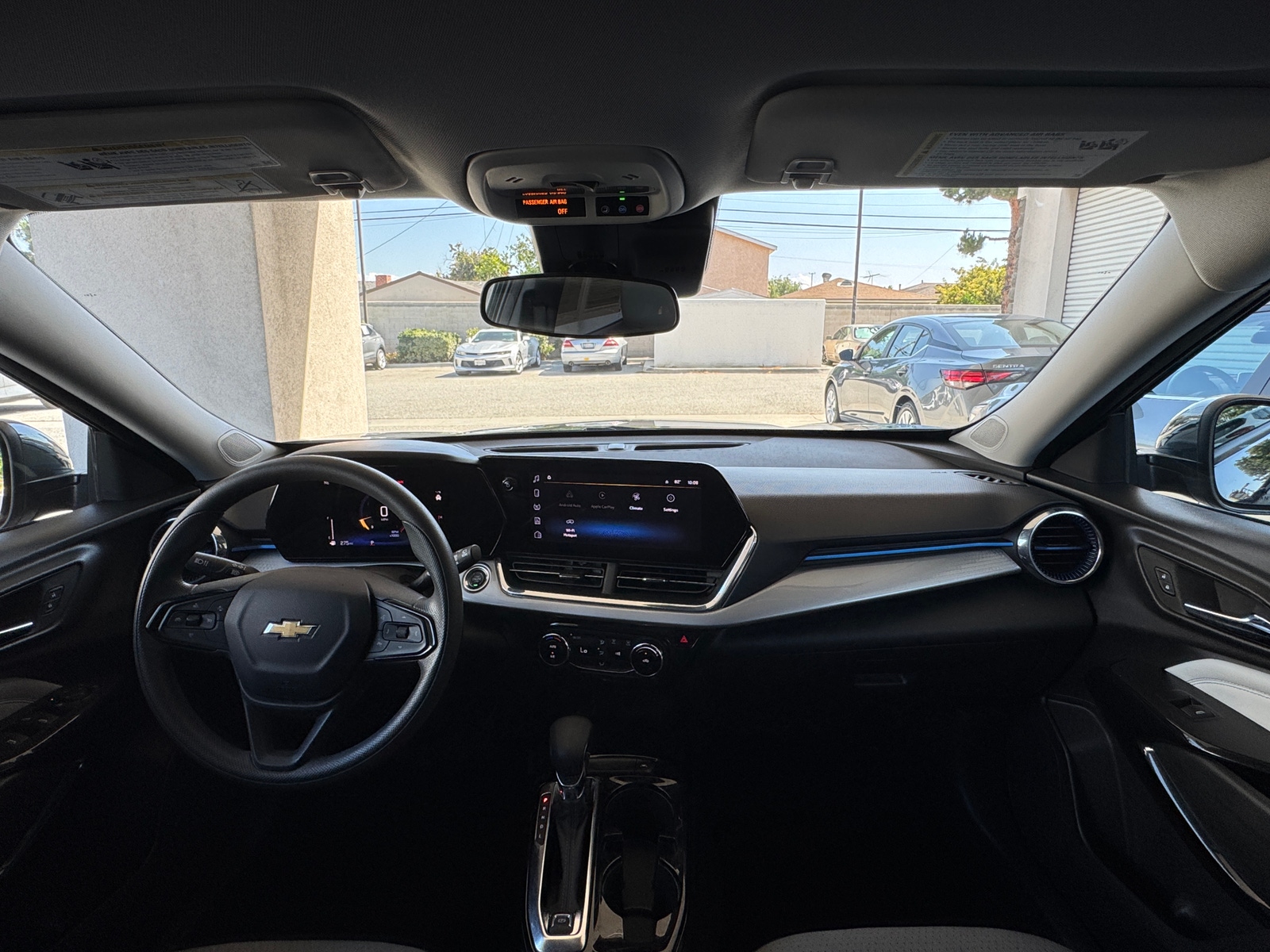 Thumbnail: 2025 Chevrolet Trax - 3