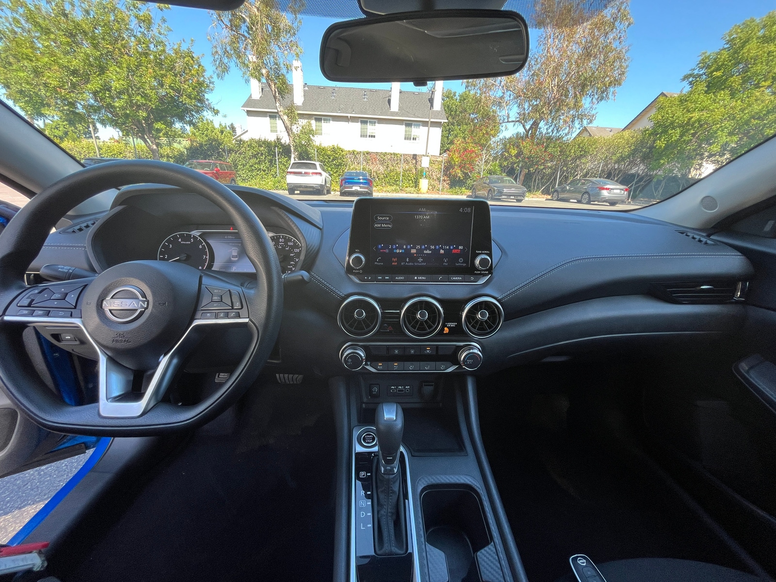 Thumbnail: 2025 Nissan Sentra - 3