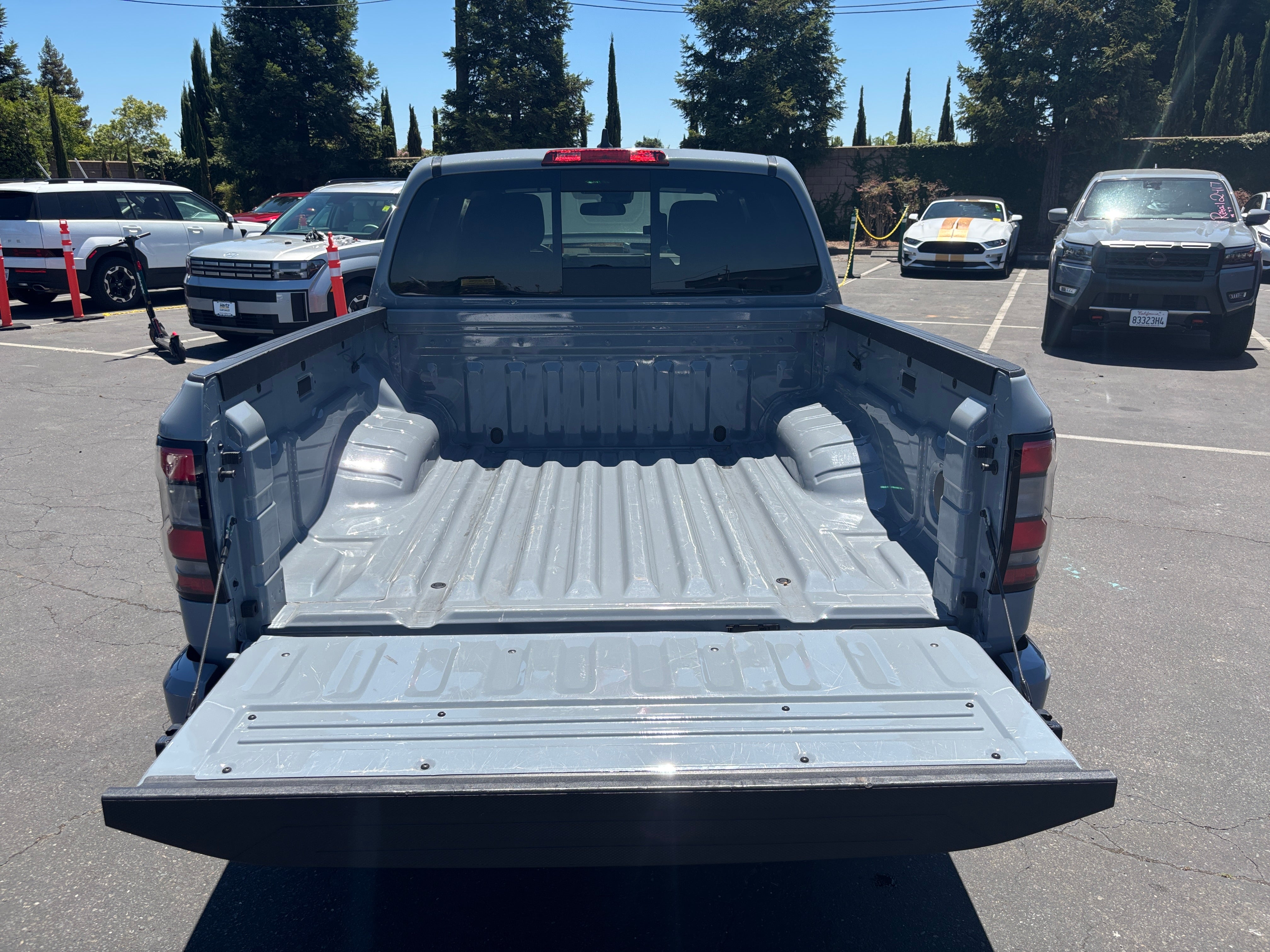Thumbnail: 2026 Nissan Frontier - 6